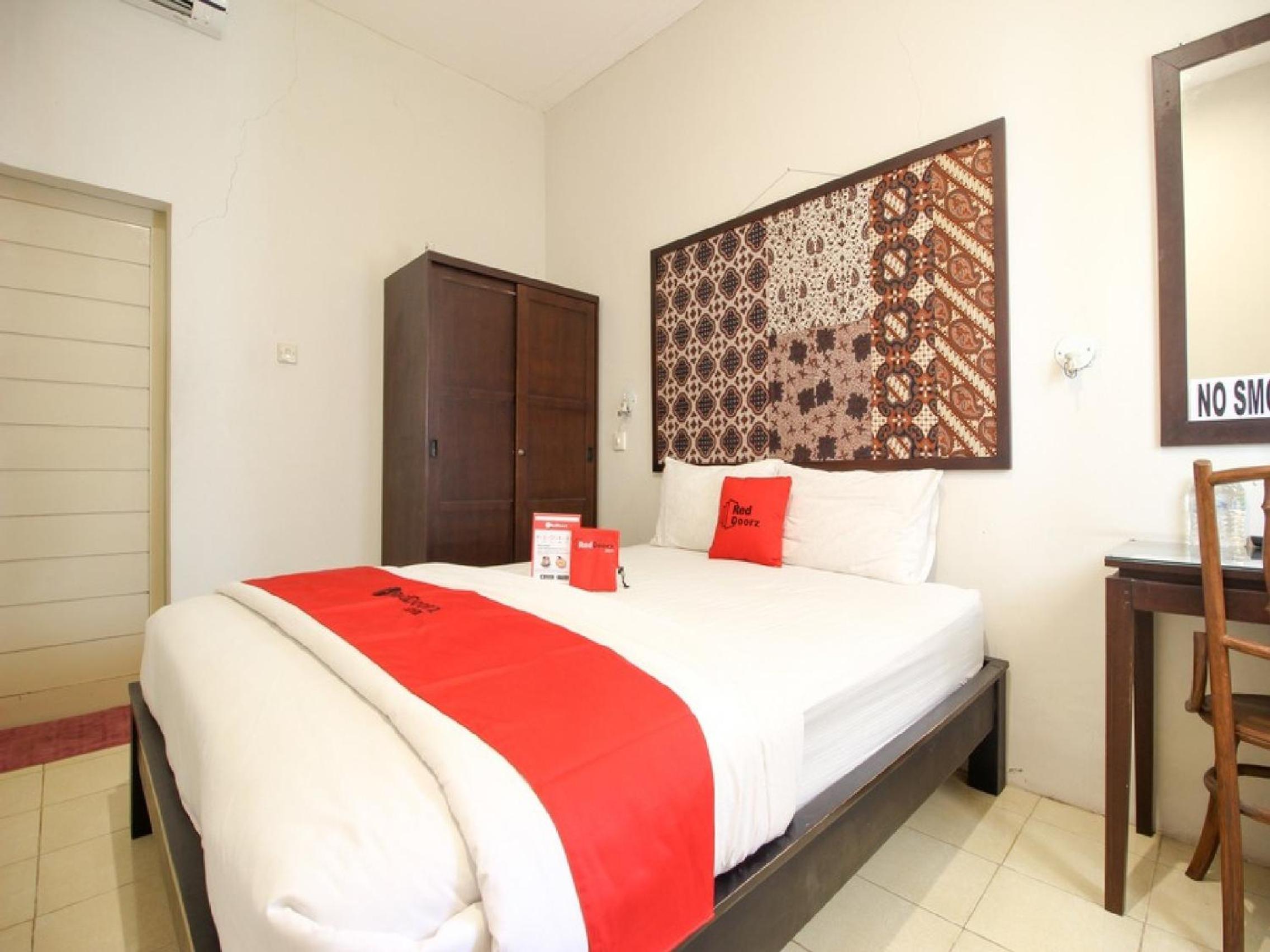 Standard Double Room - Photo 6