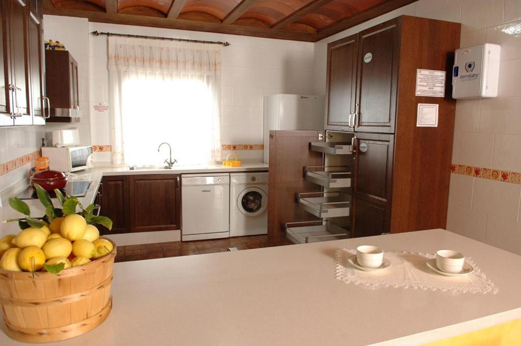 Cottage (16 Adults) photo 3
