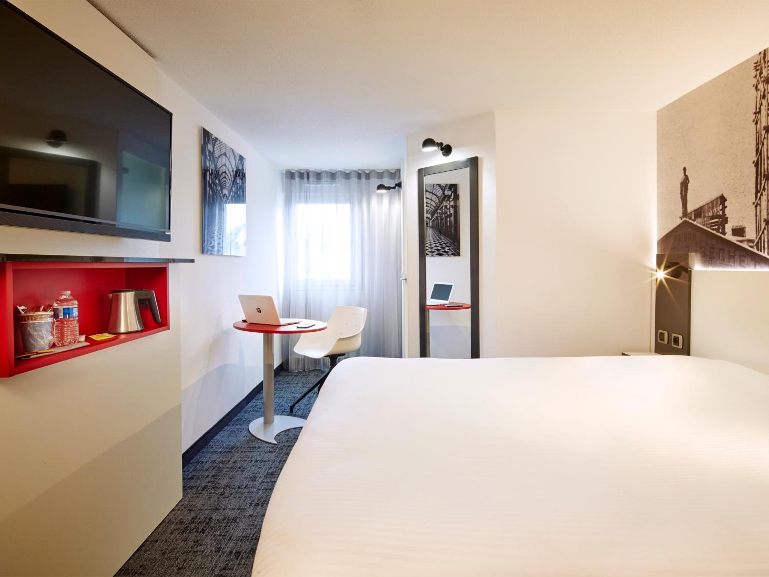 Room option 1 thumbnail 5