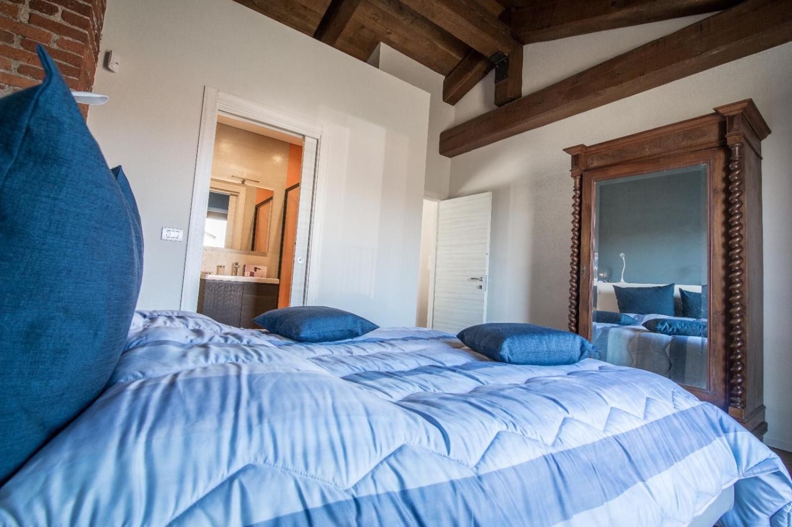 Deluxe Double Room - Photo 2