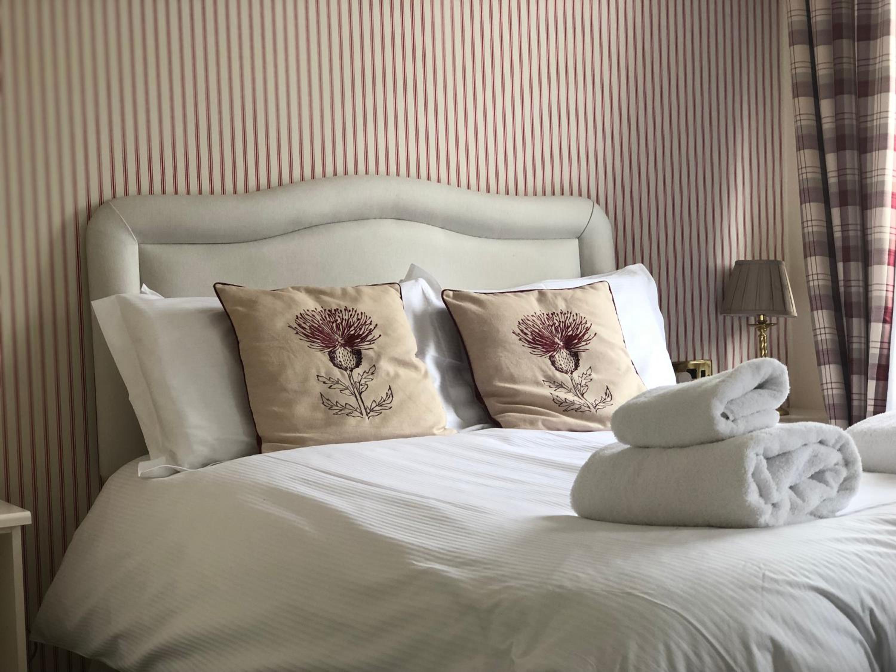 Deluxe Double Room - Photo 8