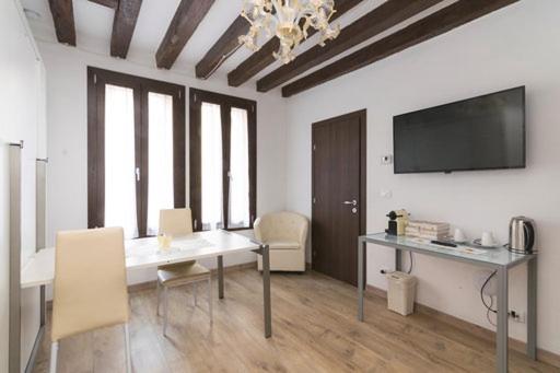 Suite photo 2