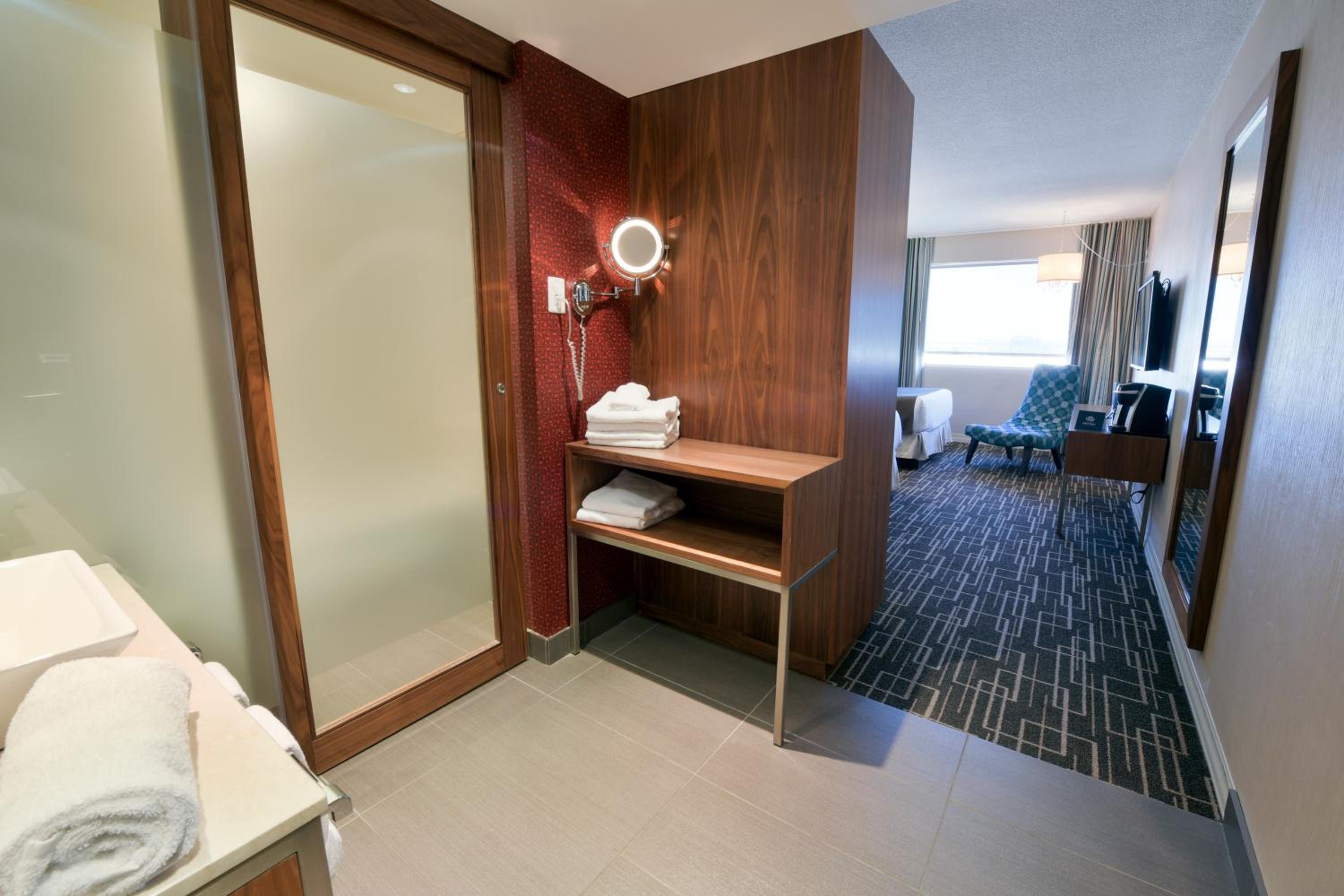 Superior Room with 2 double beds - Photo 4