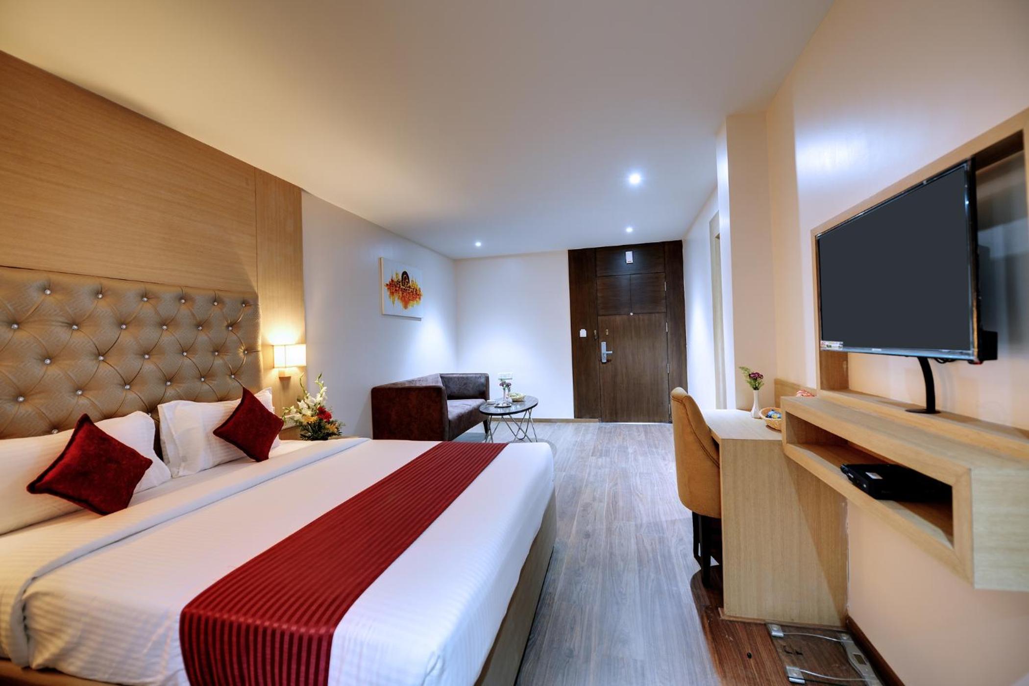 Deluxe Room - Photo 7