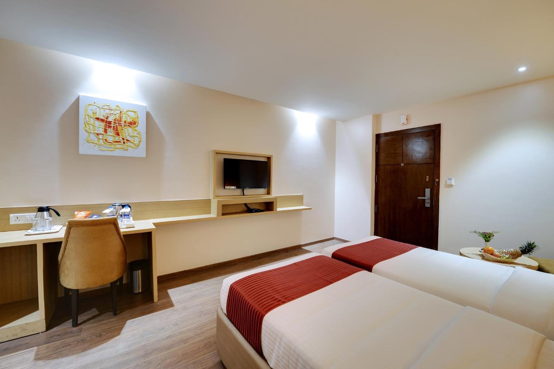 Standard Double or Twin Room - Photo 4