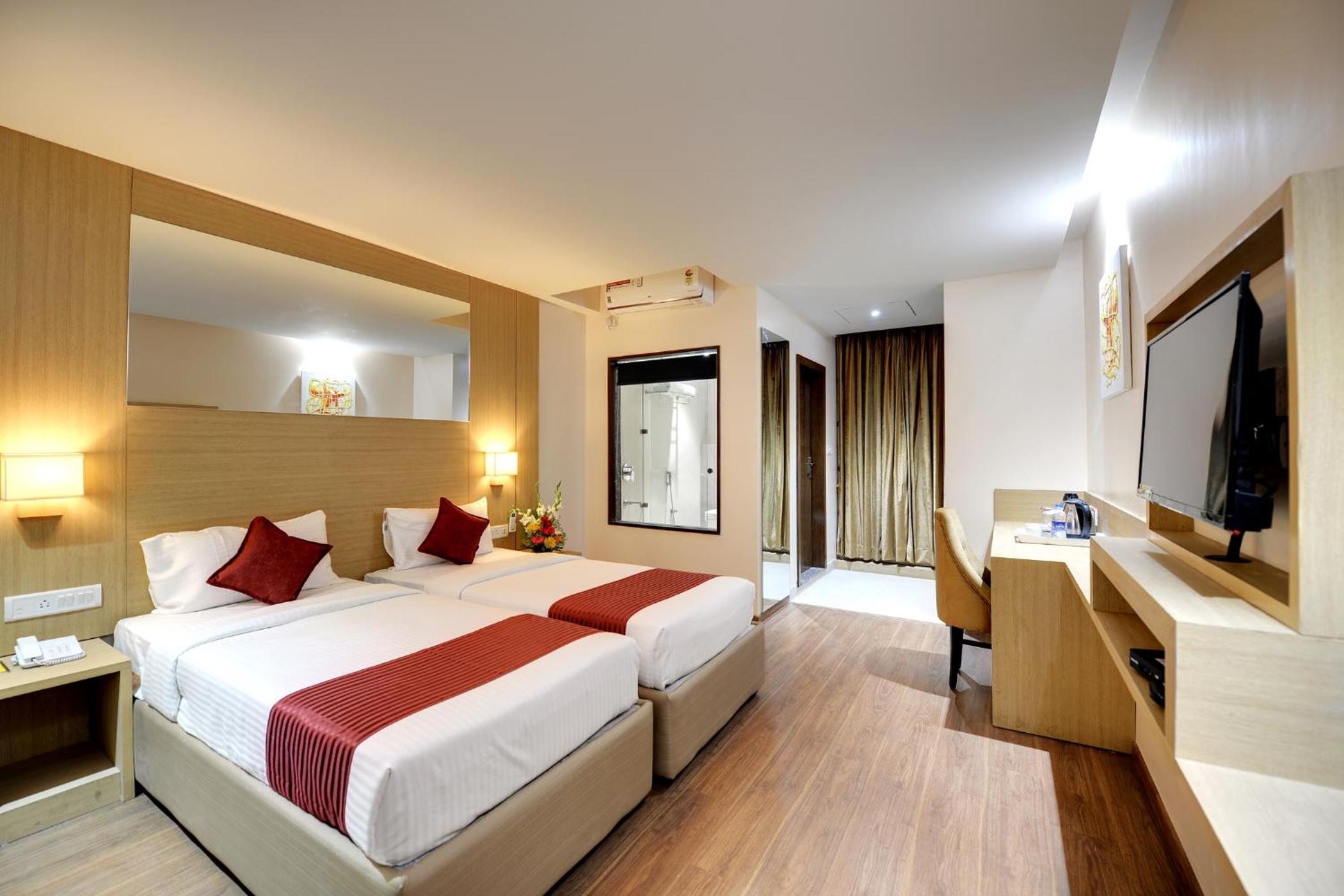 Standard Double or Twin Room - Photo 1