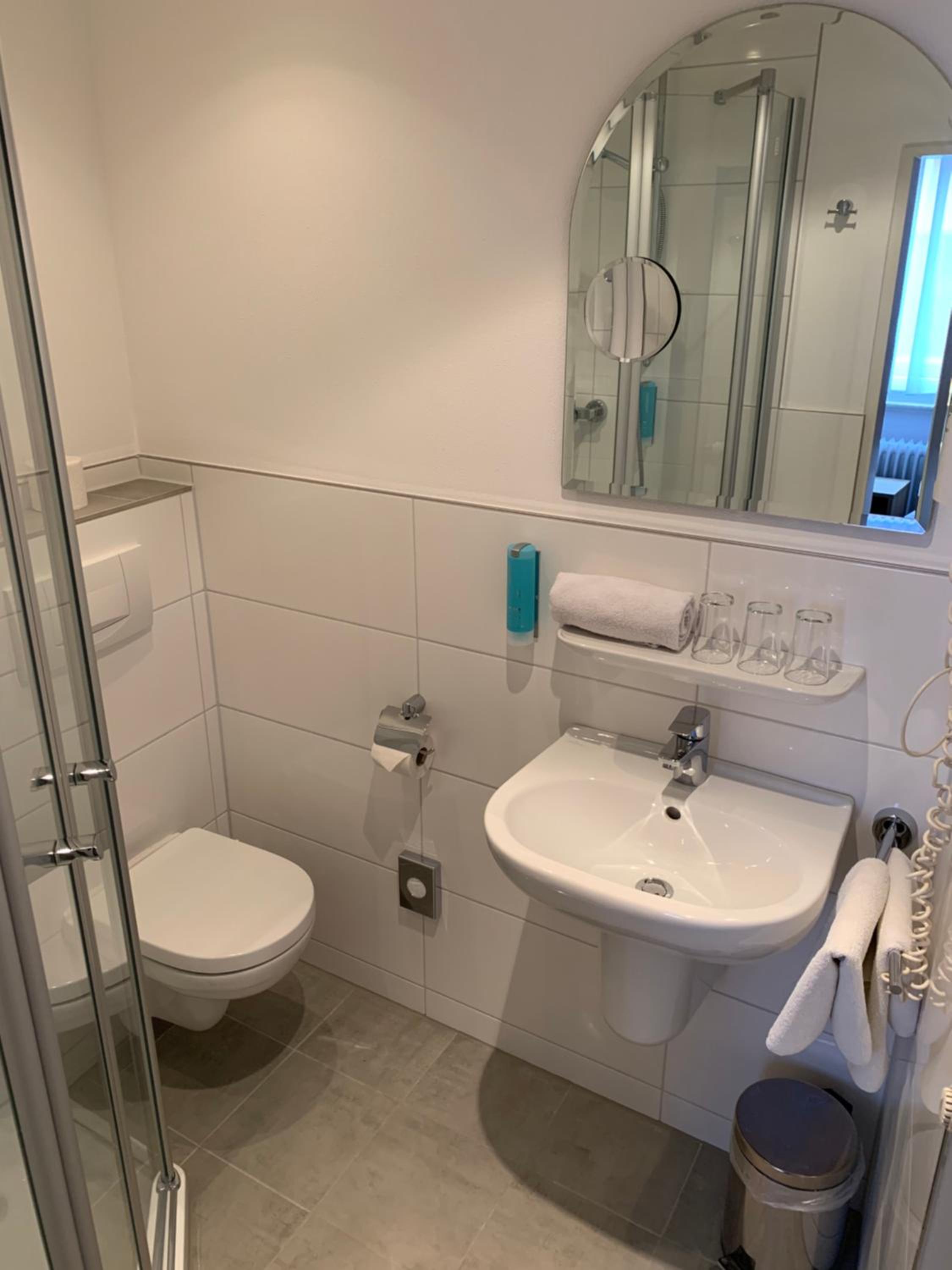 Double Room - Photo 6