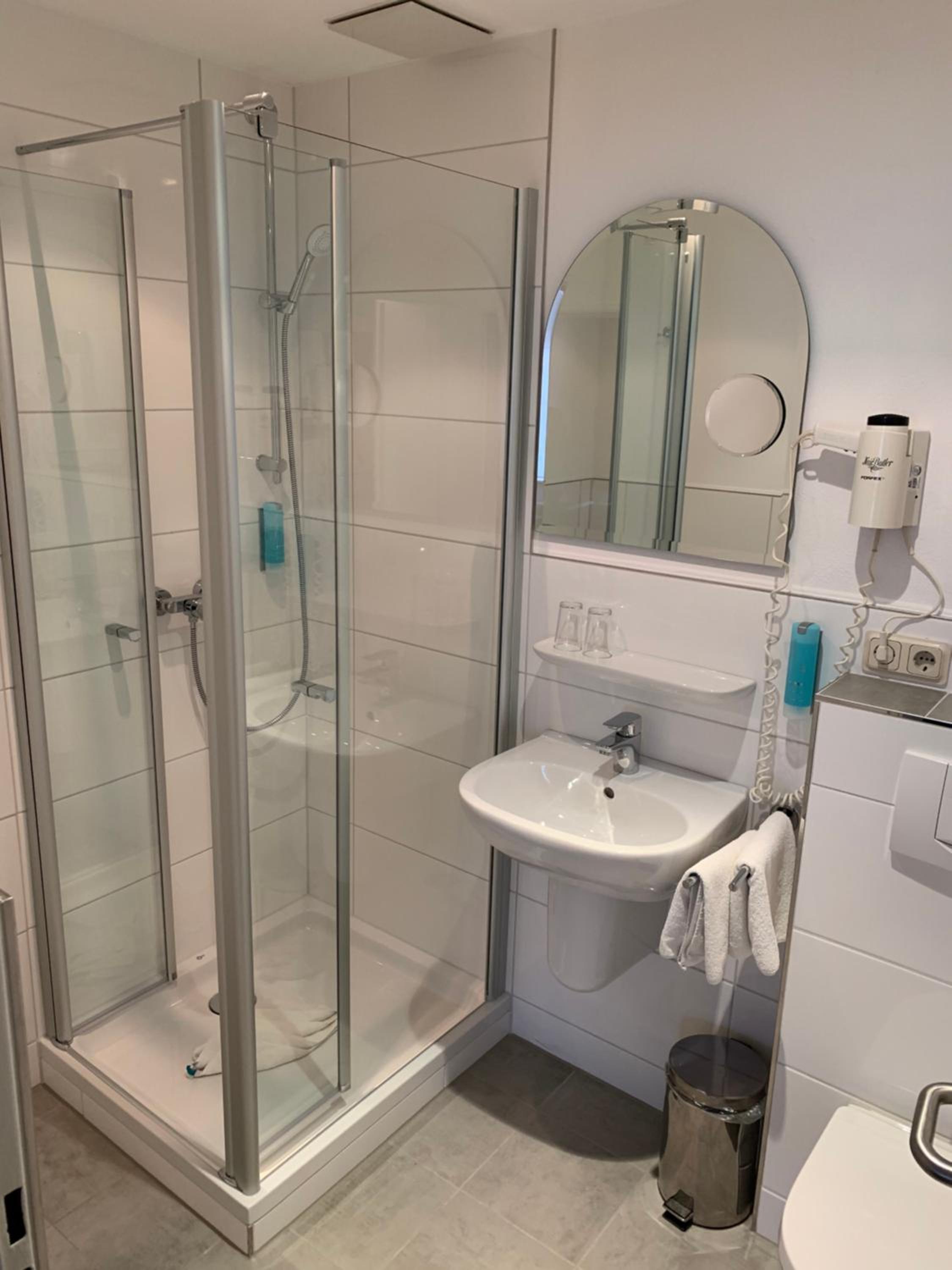 Double Room - Photo 7