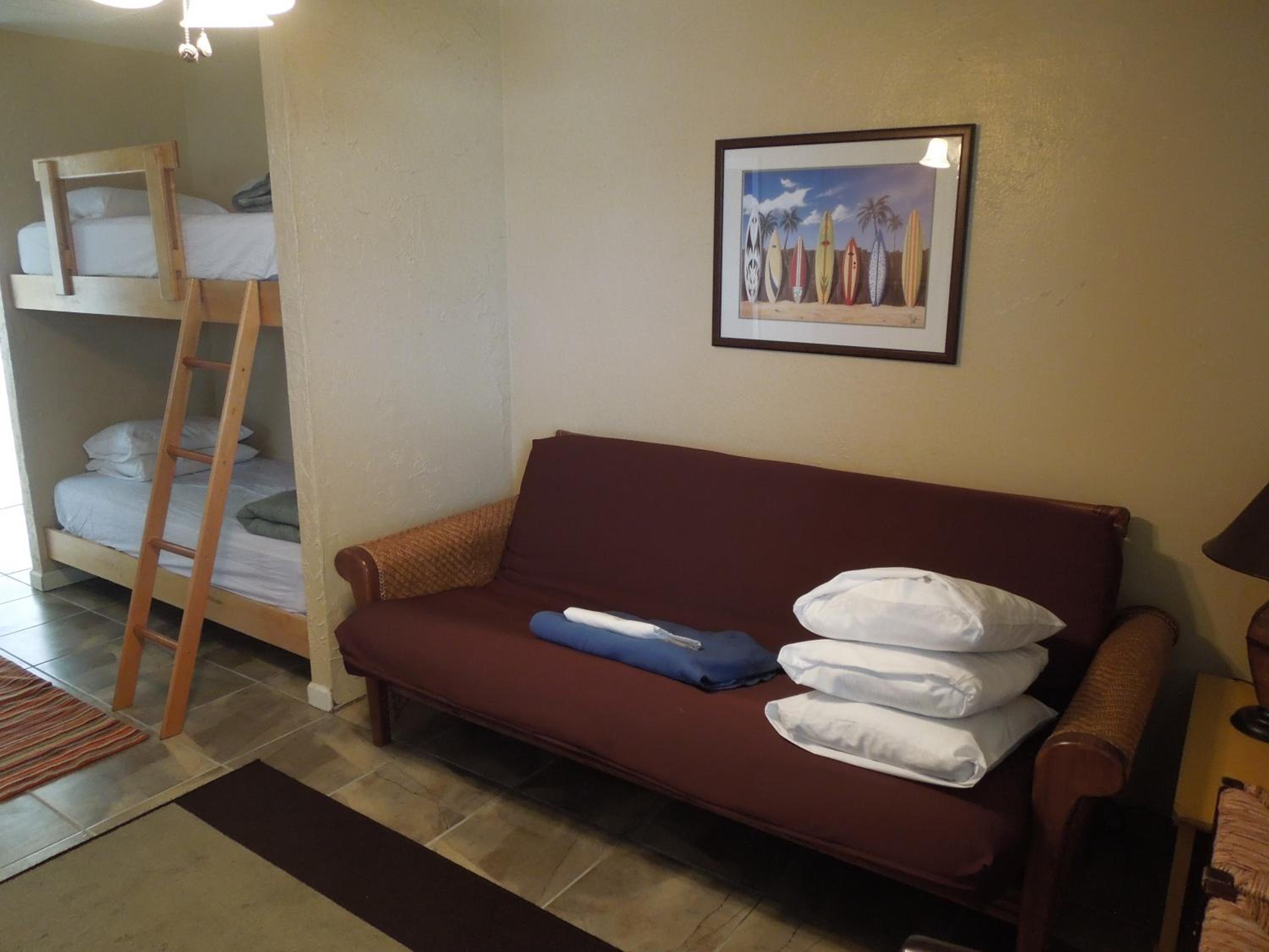 Studio (6  Adults) - Photo 8
