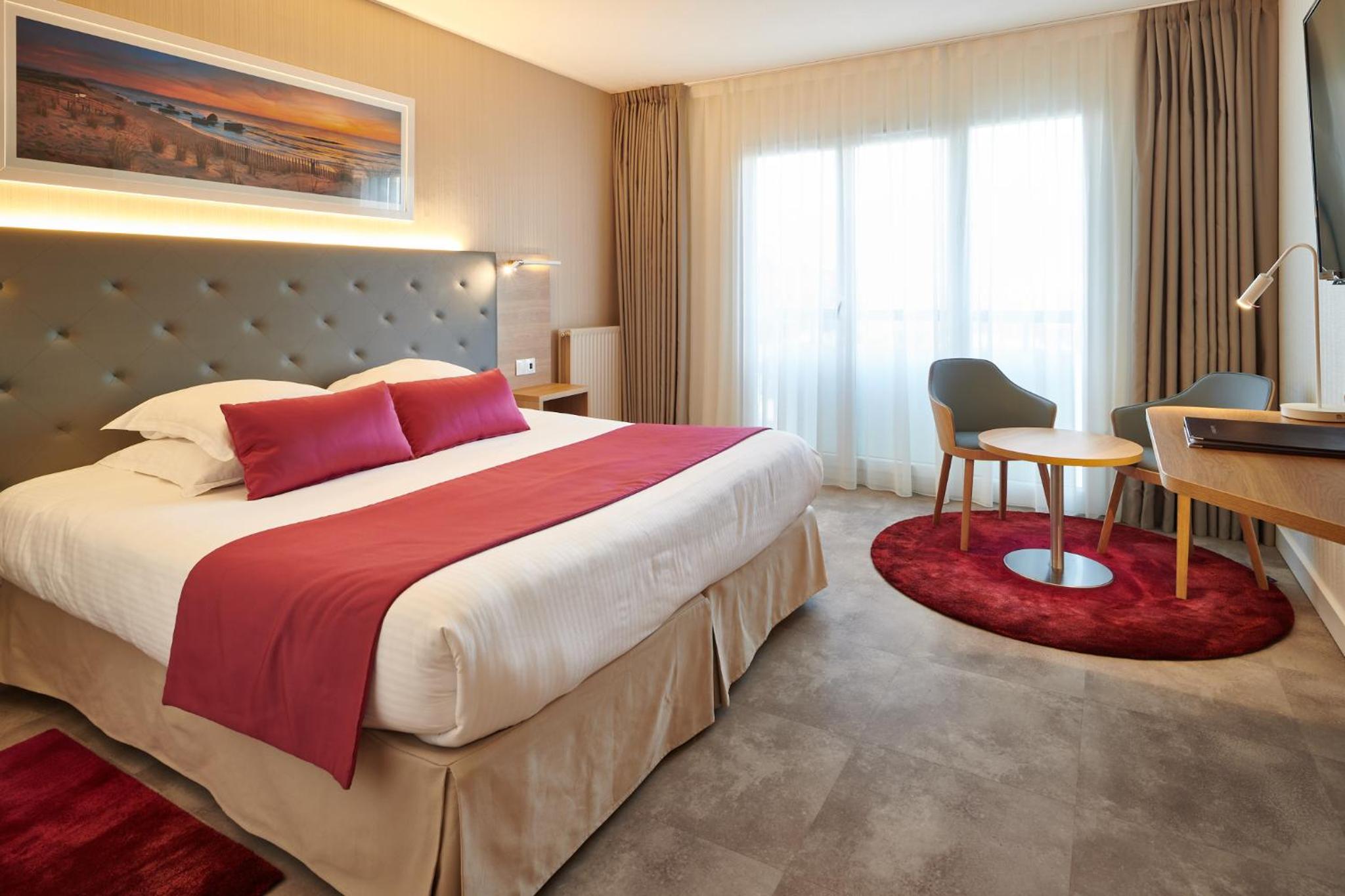 Double Room with Partial Ocean View - Photo 15