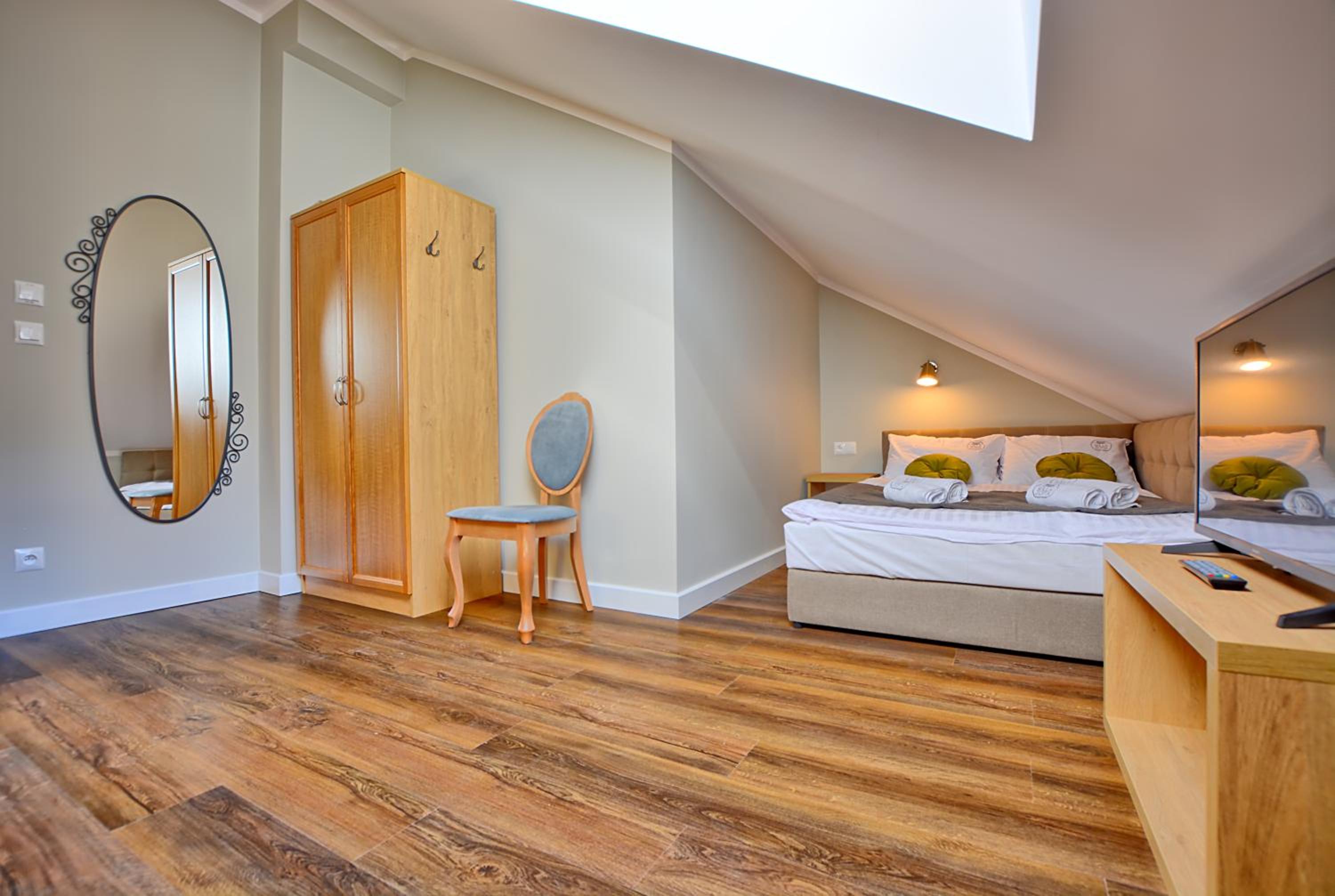 Double Room - Photo 1