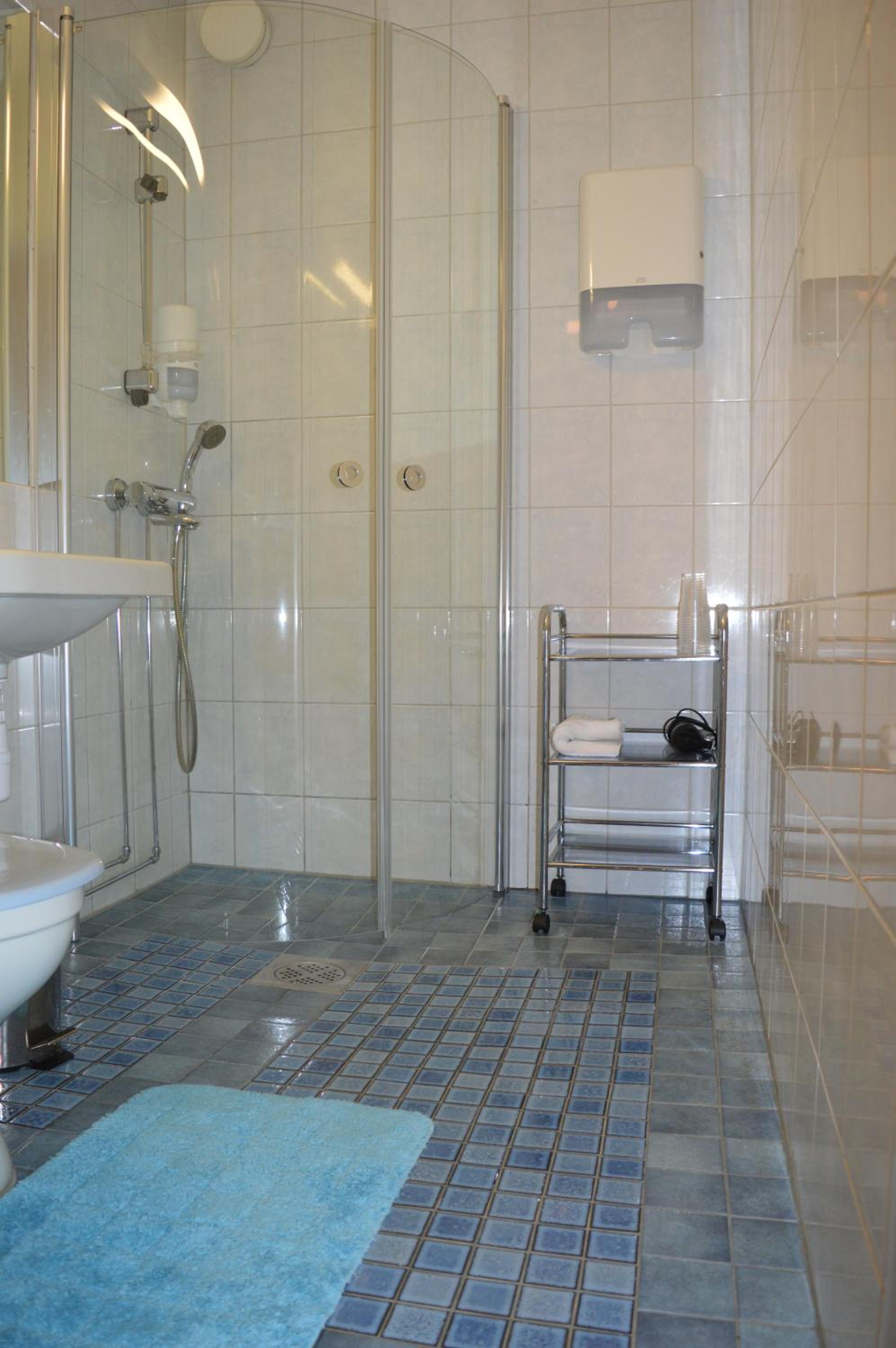 Double Room - Photo 3