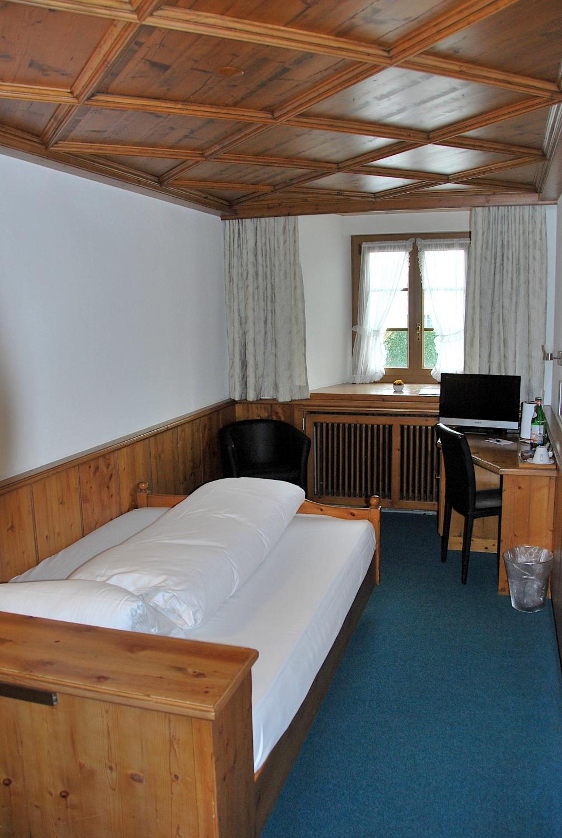 Single Room photo 1