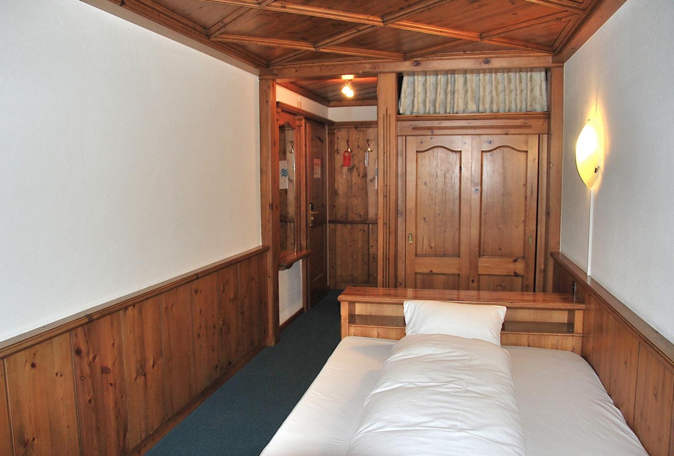 Single Room photo 3