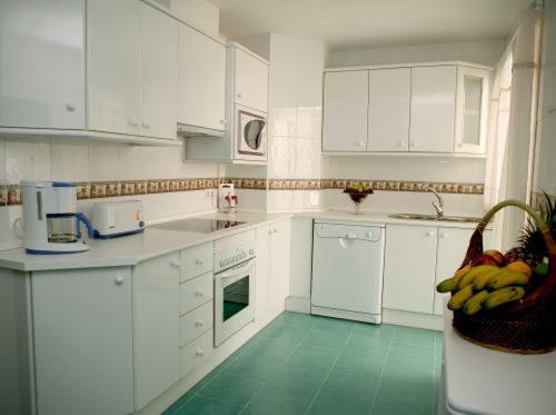 Two-Bedroom Apartment (2-4 Adults) photo 2