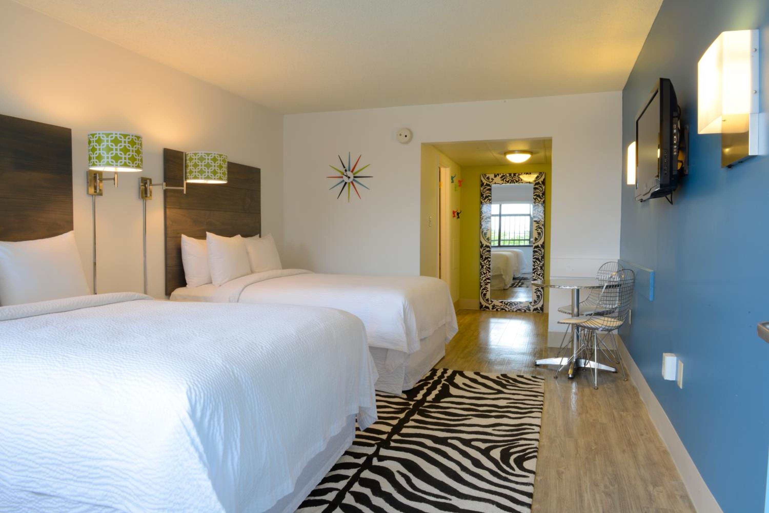 Standard Double Room with Two Double Beds photo 1