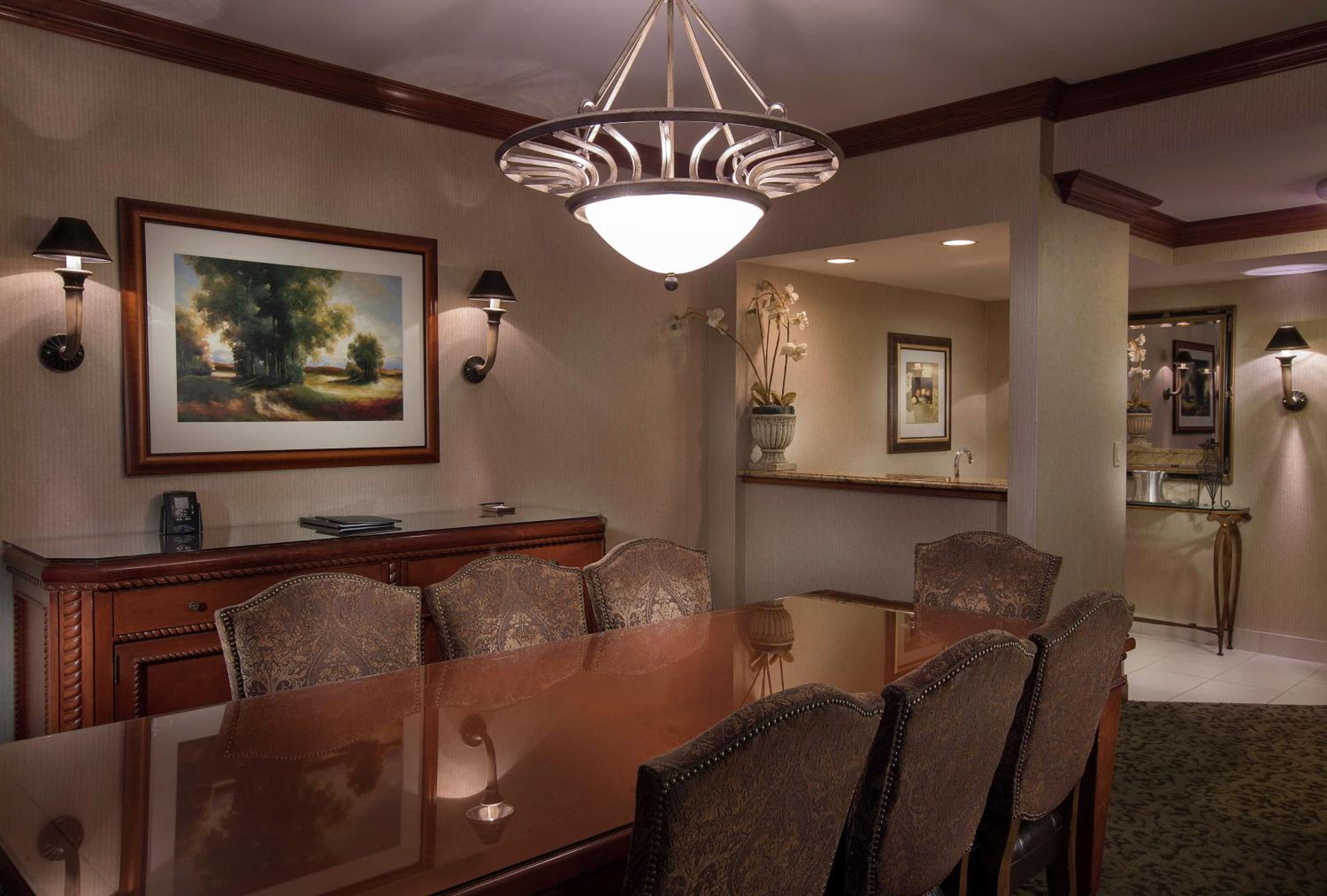 Connecting King Room