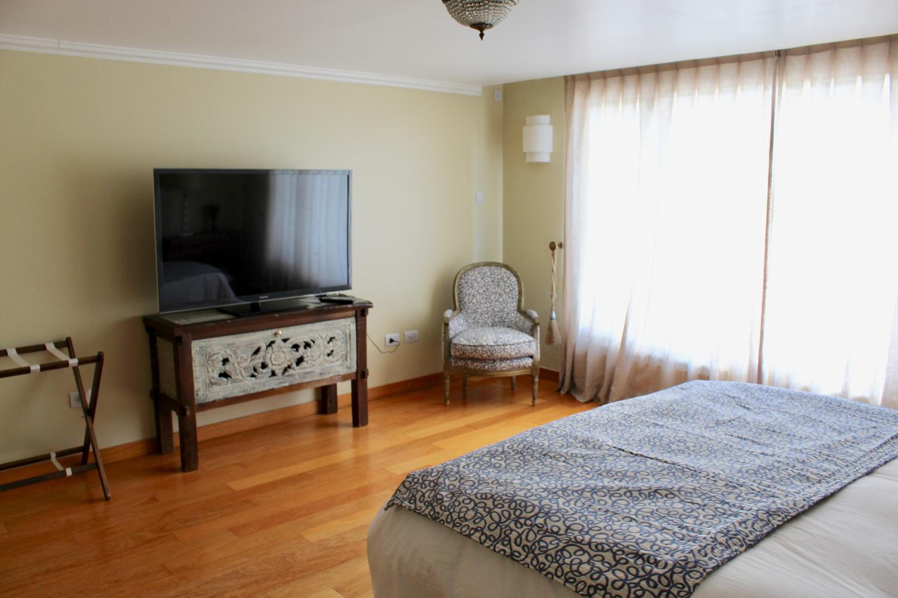 King Room with Spa Bath photo 2