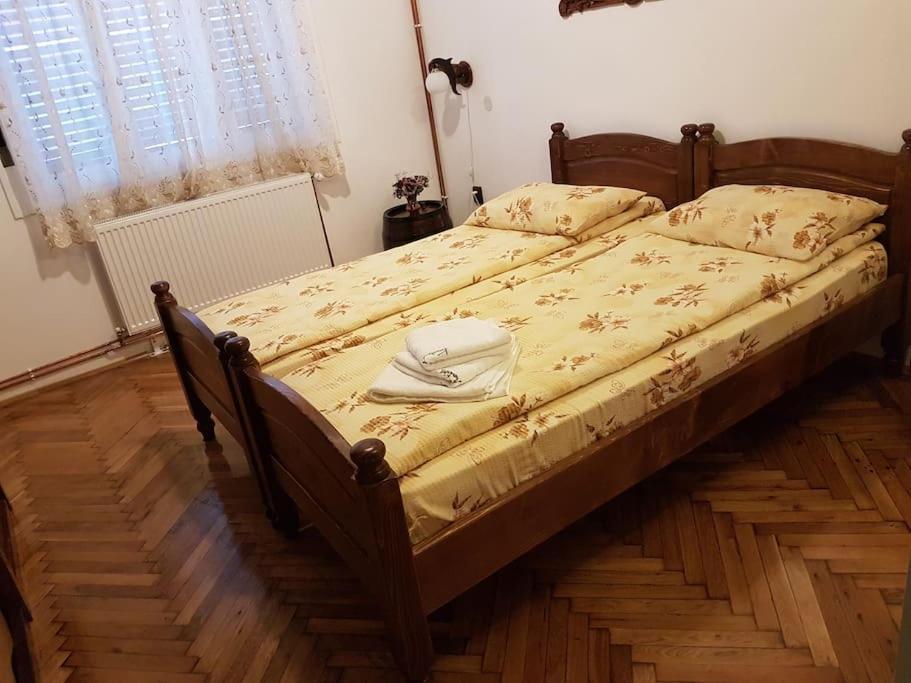 Double or Twin Room with Balcony - Photo 1
