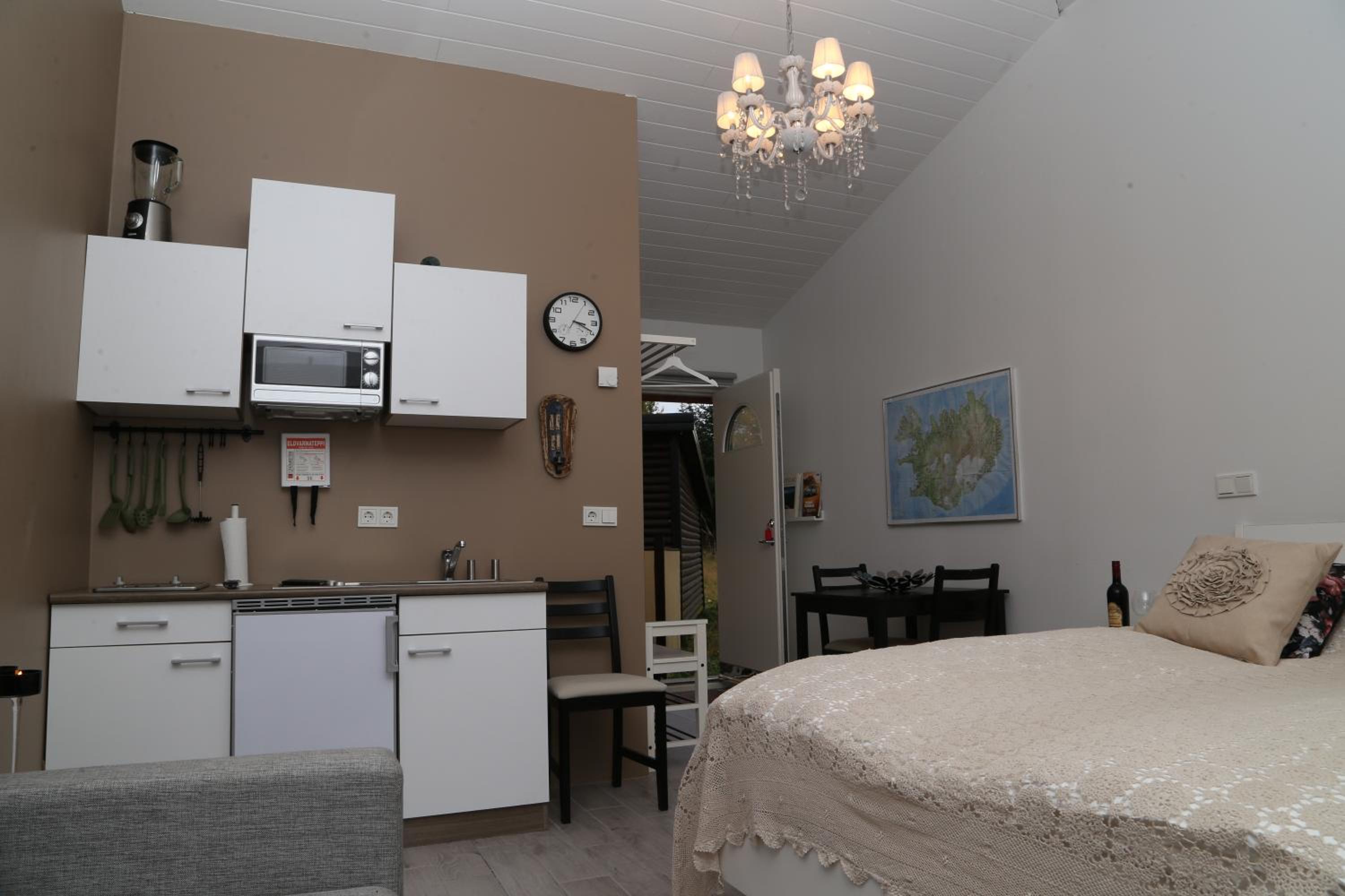 Studio (3 Adults) - Photo 8