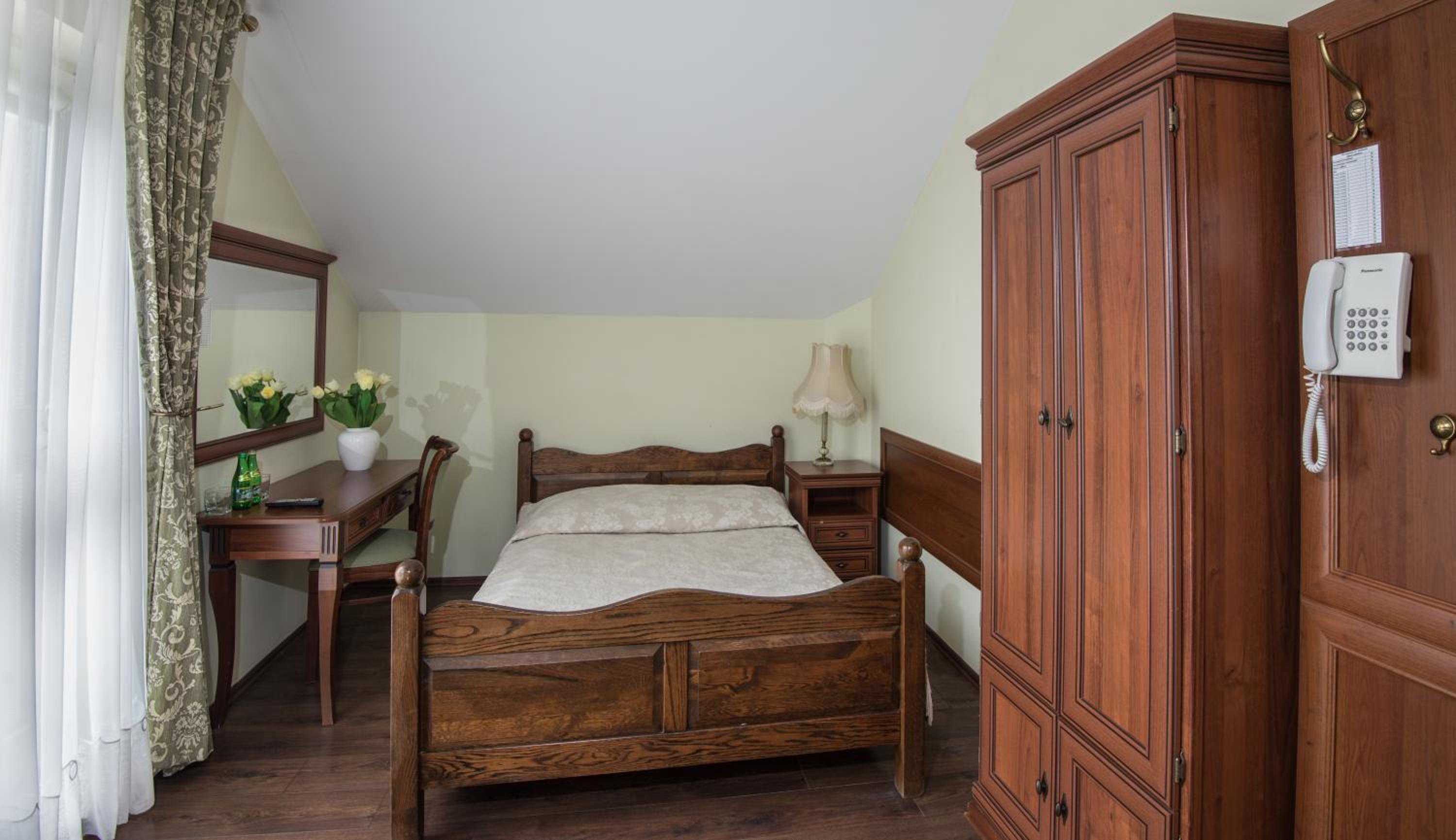 Double or Twin Room with Private Bathroom photo 1