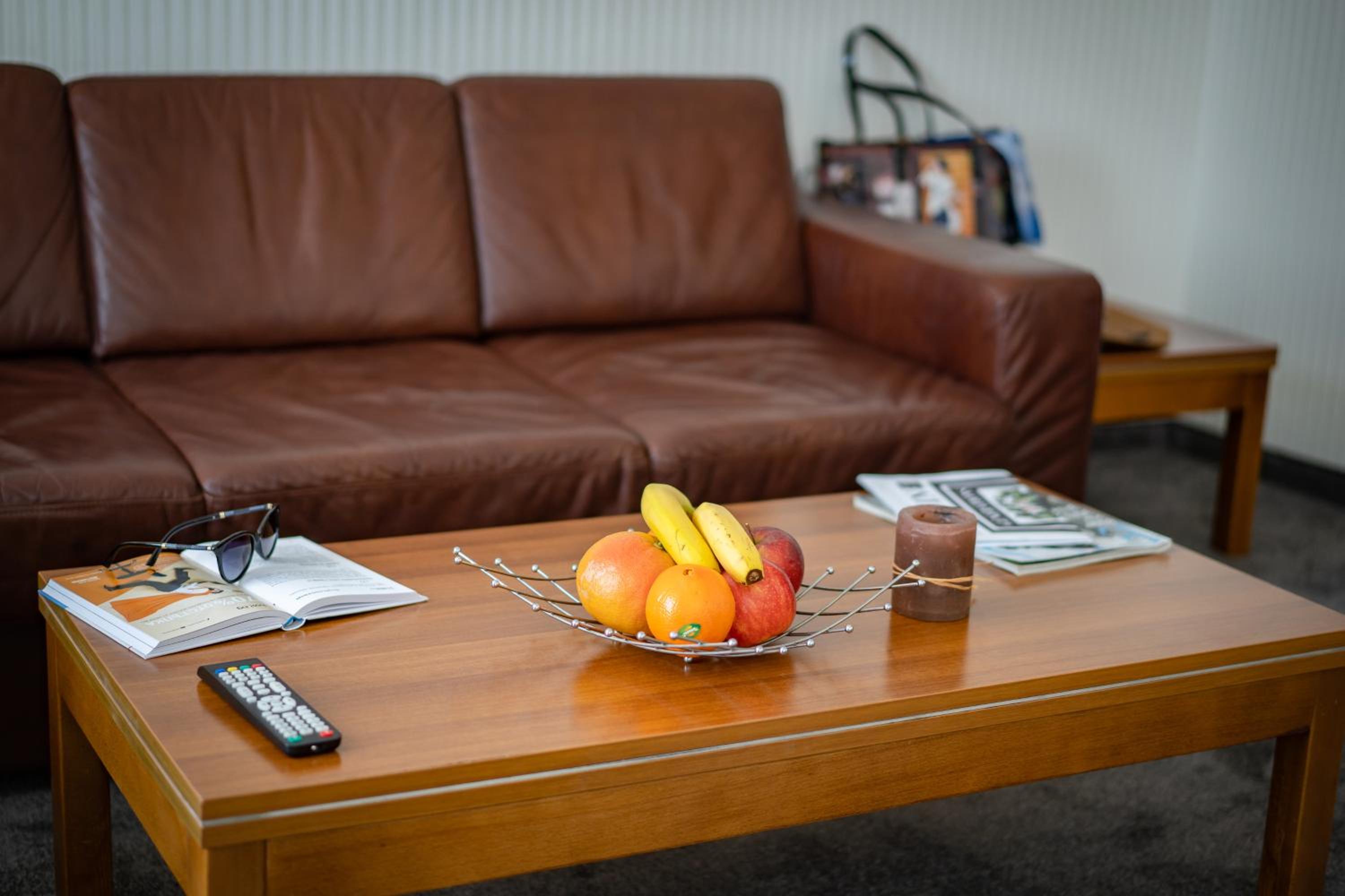 Deluxe Double Room with City View - Photo 7
