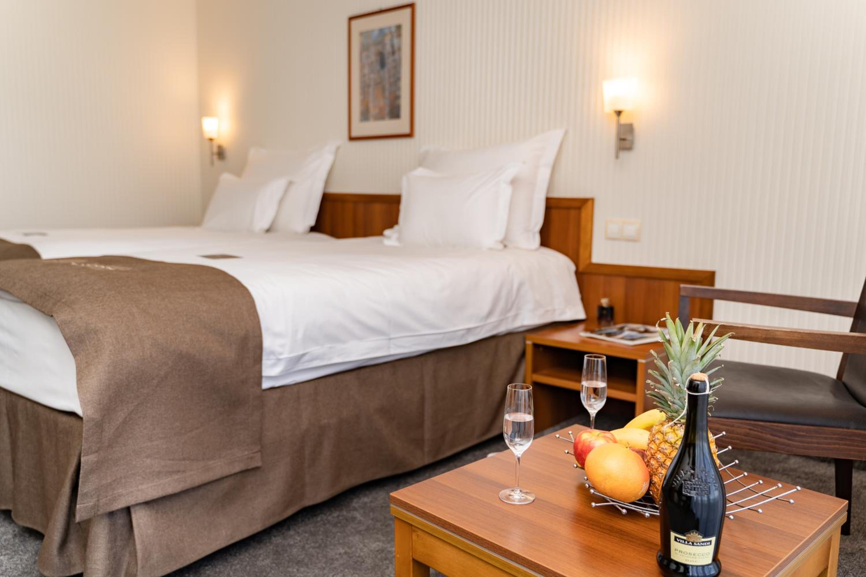 Standard Double Room with City View photo 2
