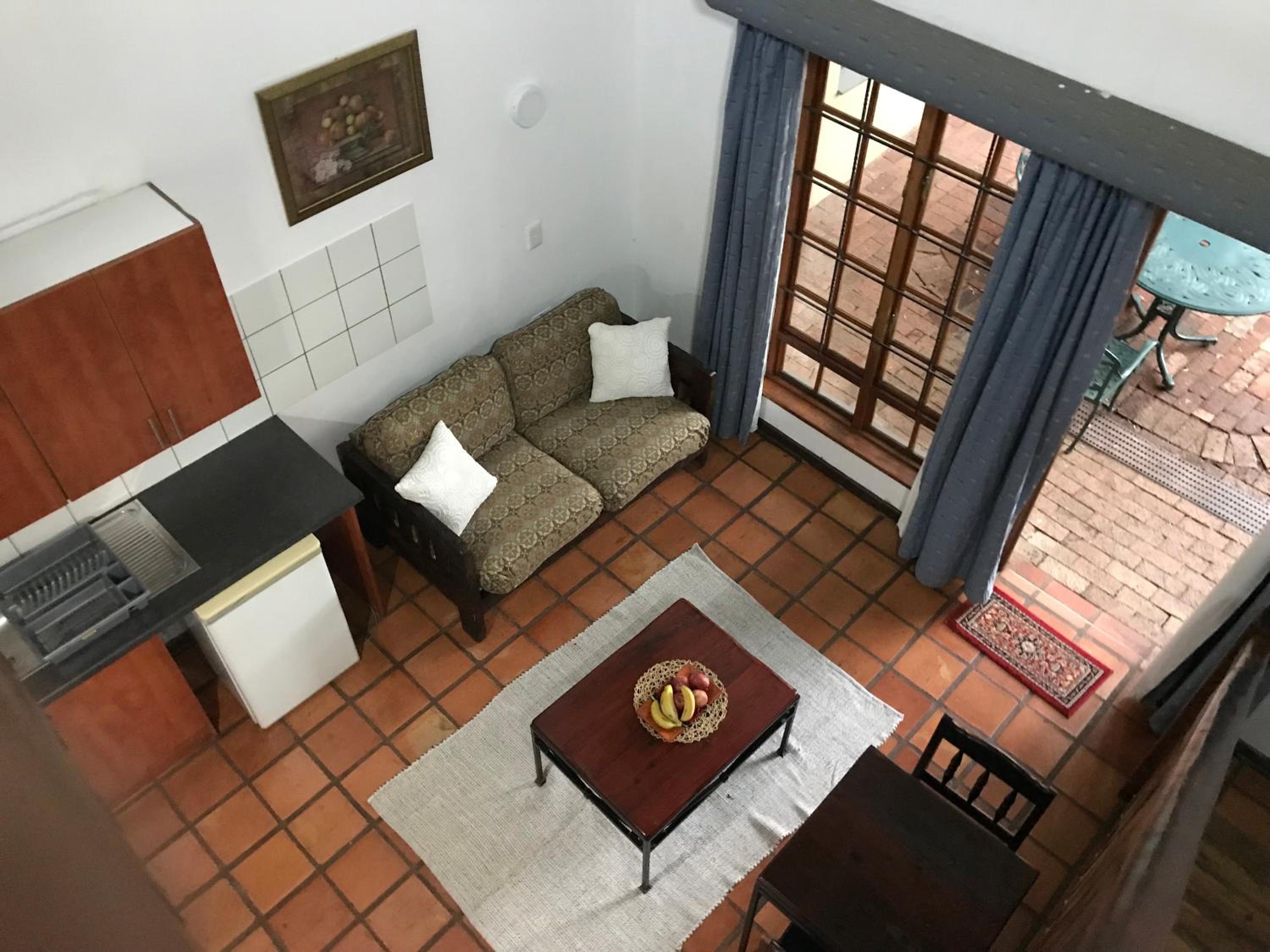 Apartment - Split Level - Photo 13