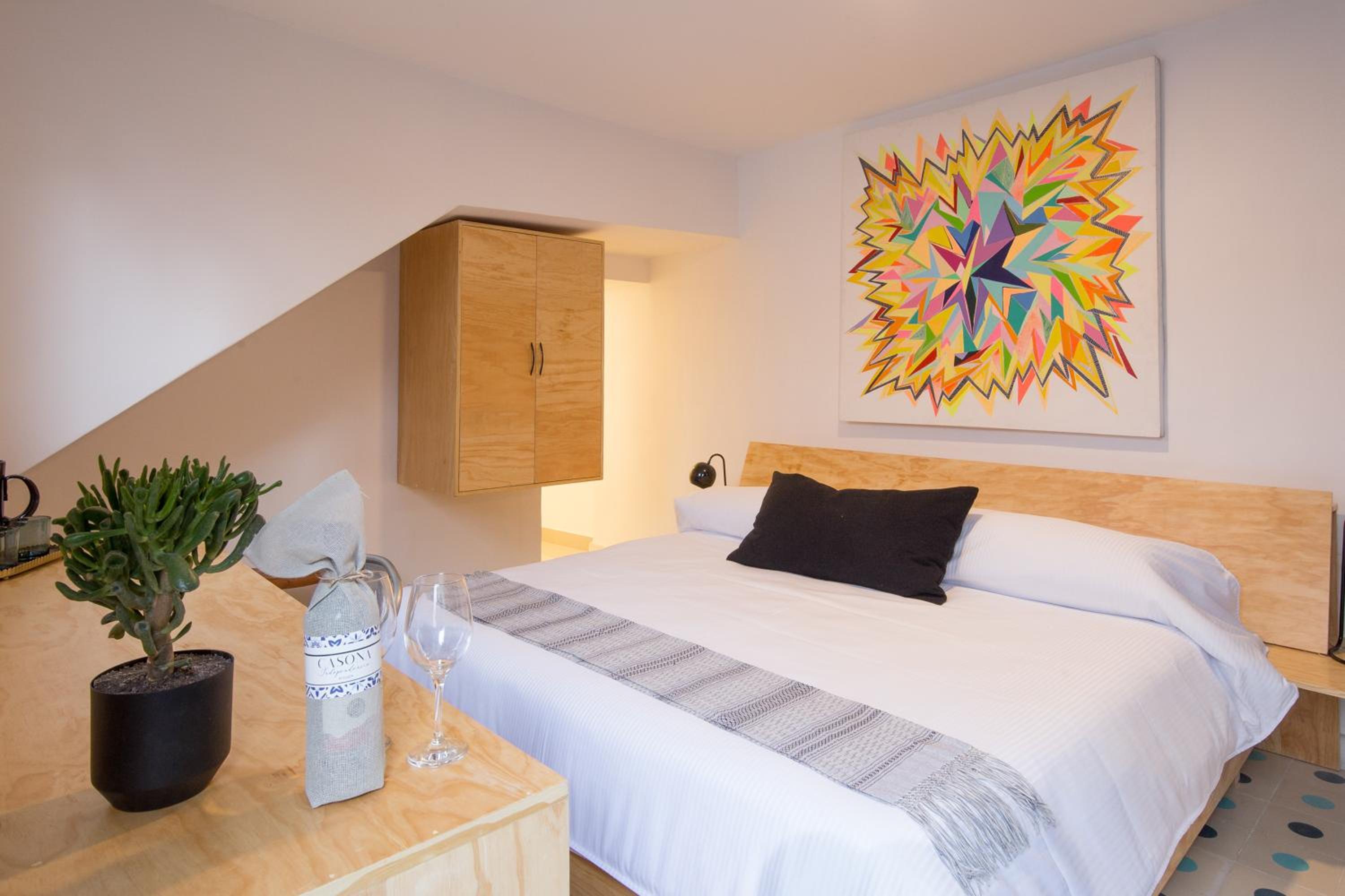 Deluxe King Suite
