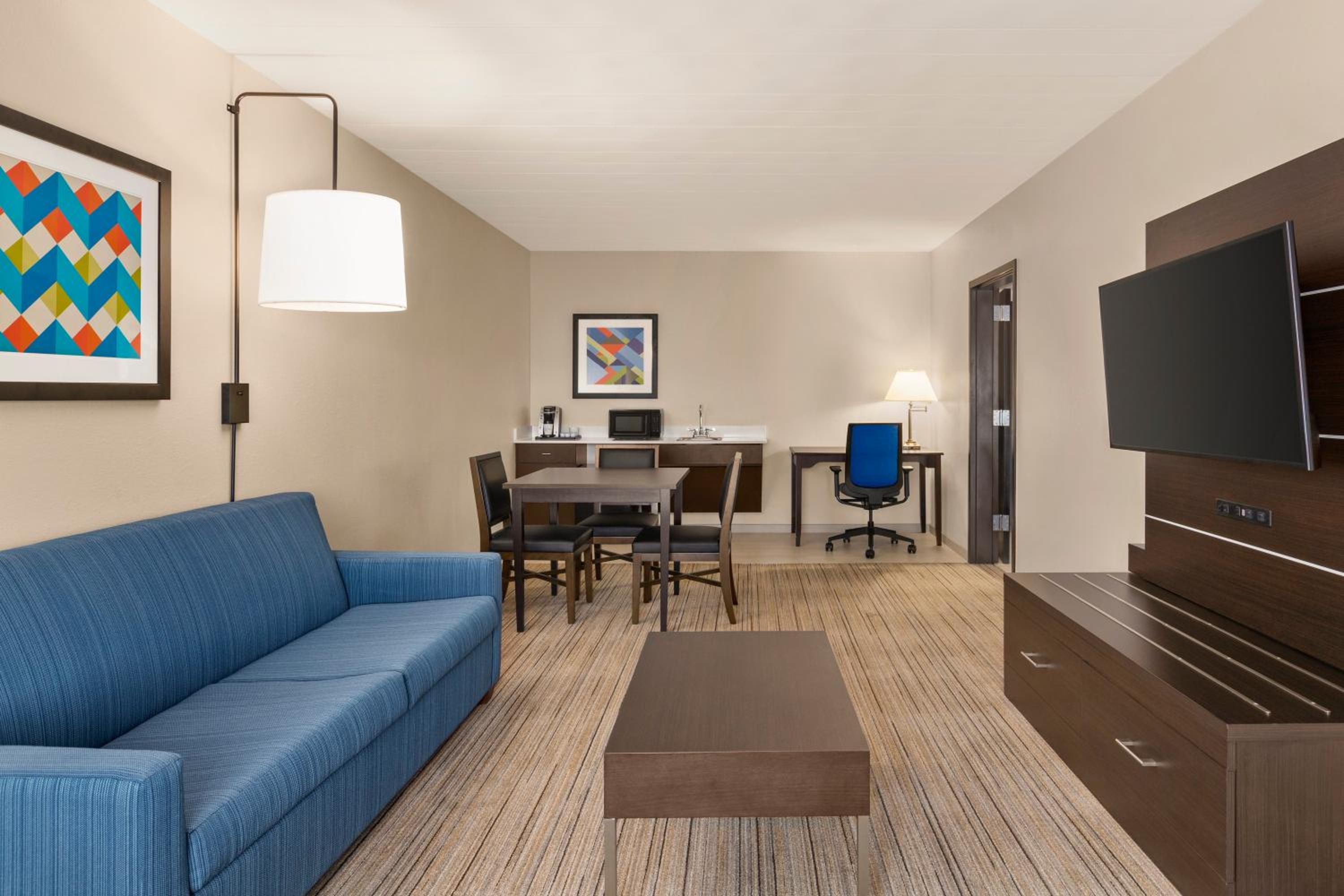 King Suite with Sofa Bed