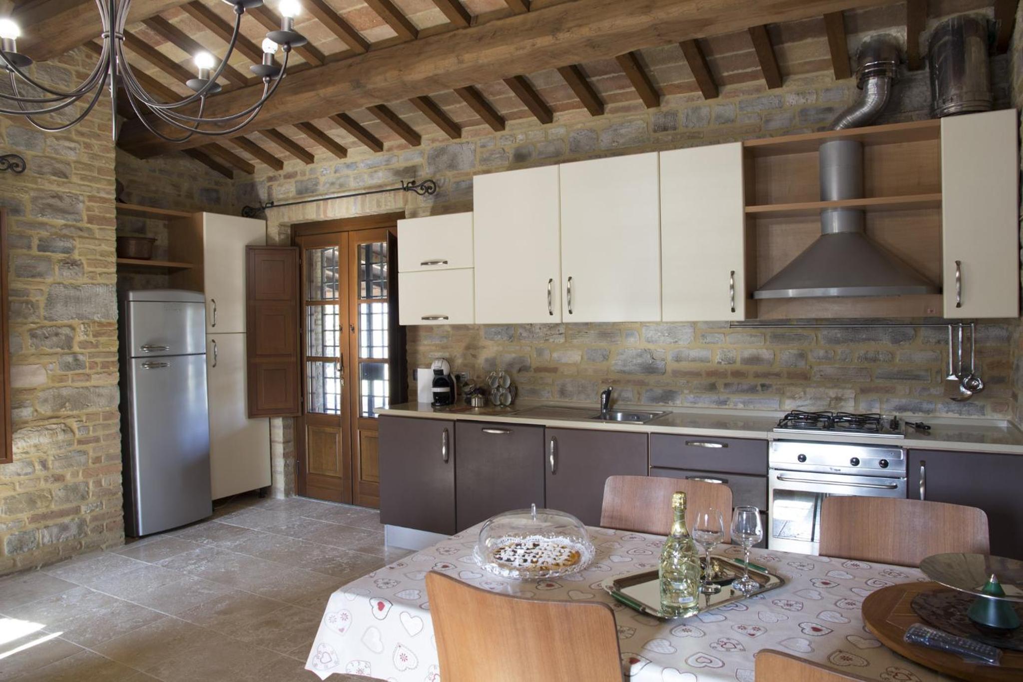 Studio Apartment - Photo 4