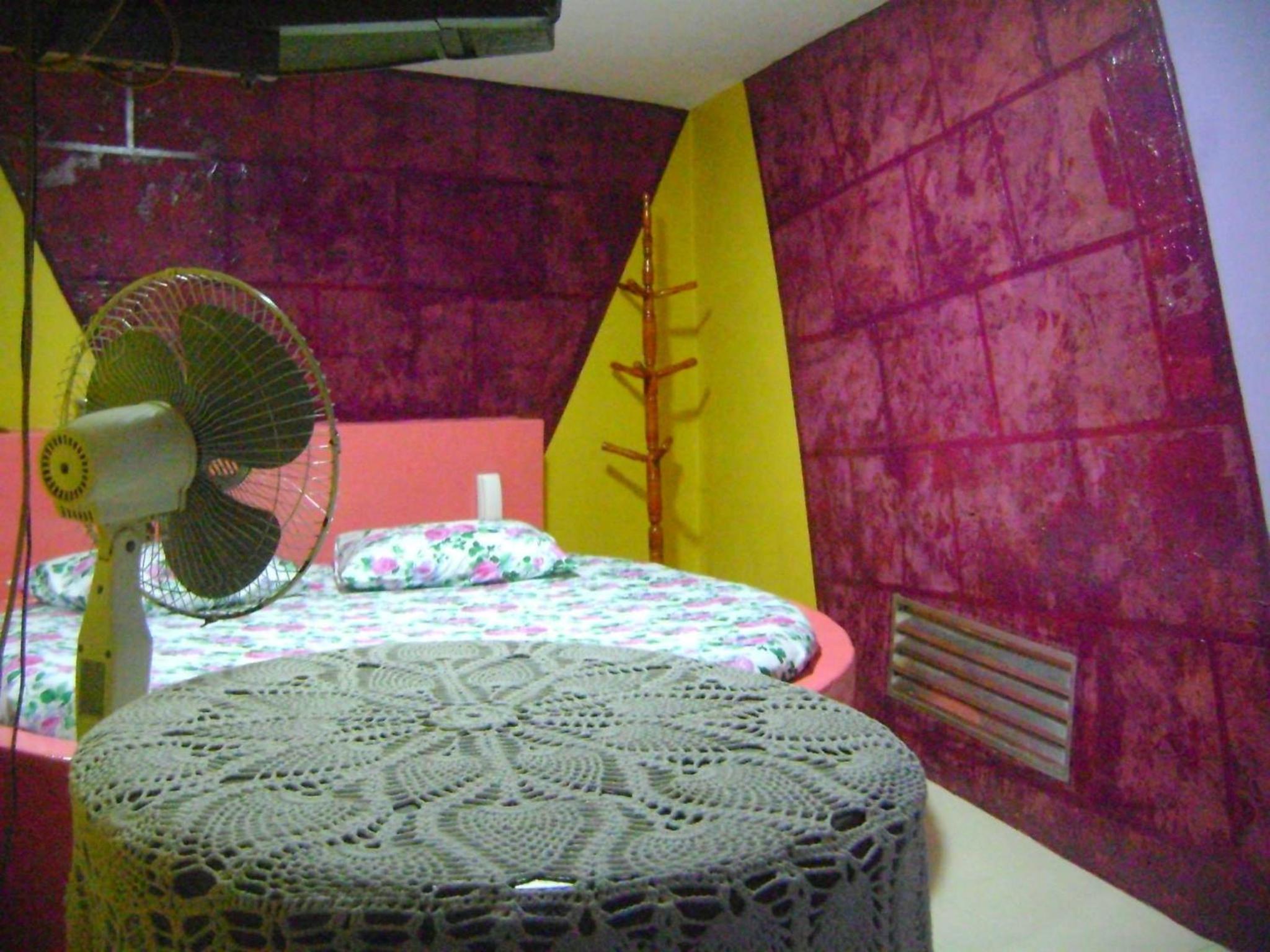 Standard Suite - Photo 16