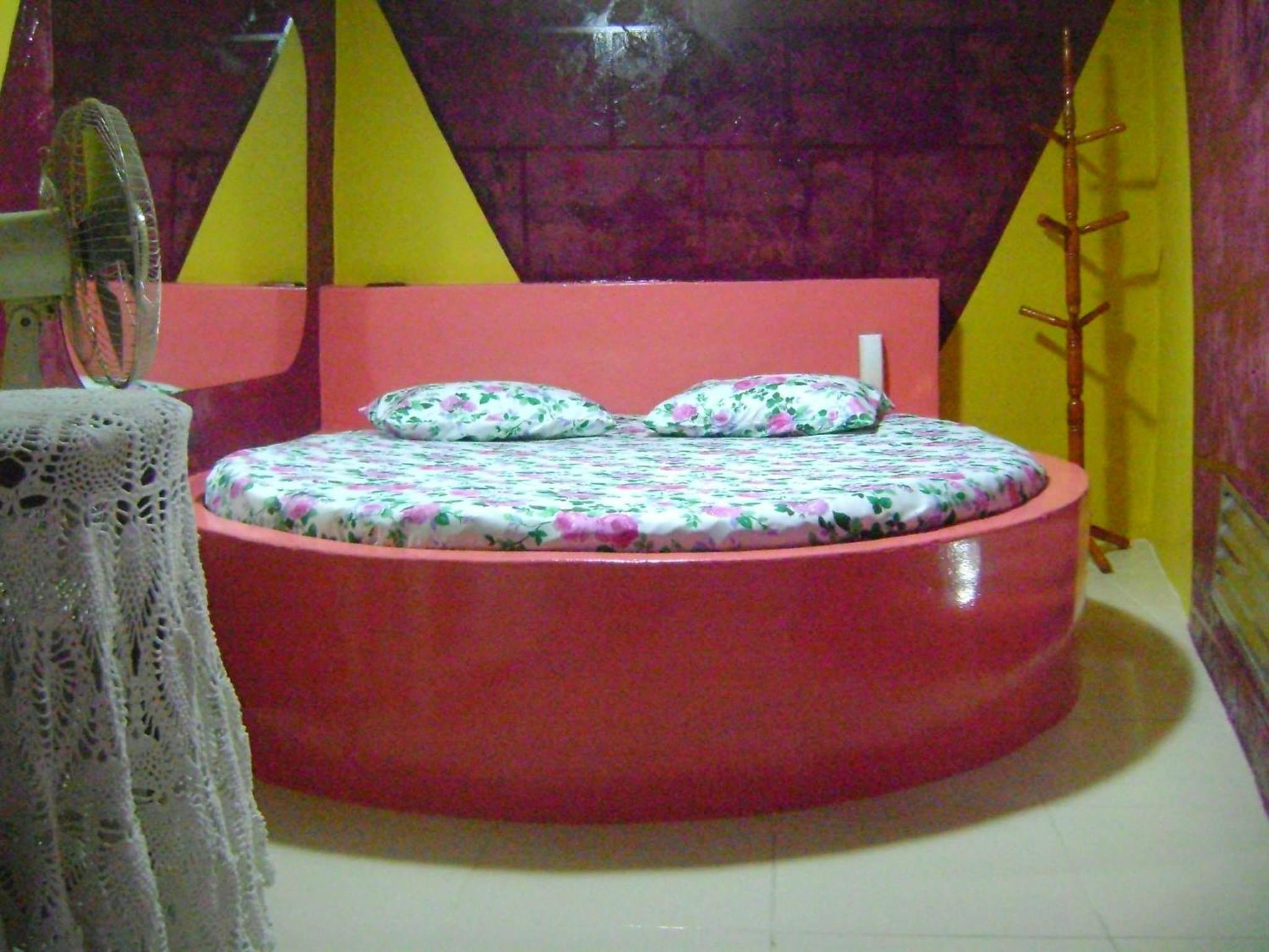 Standard Suite - Photo 13