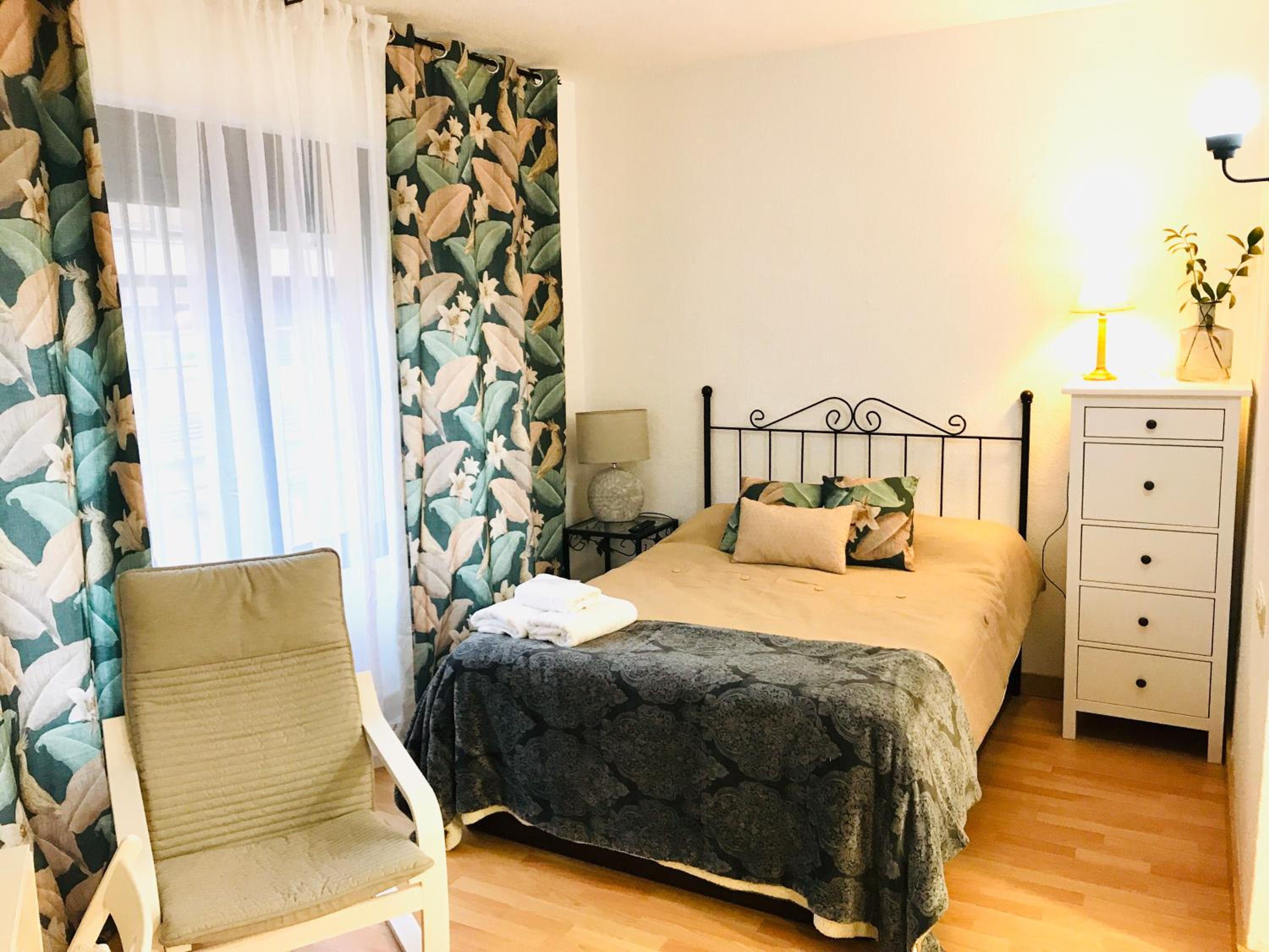 Deluxe Apartment