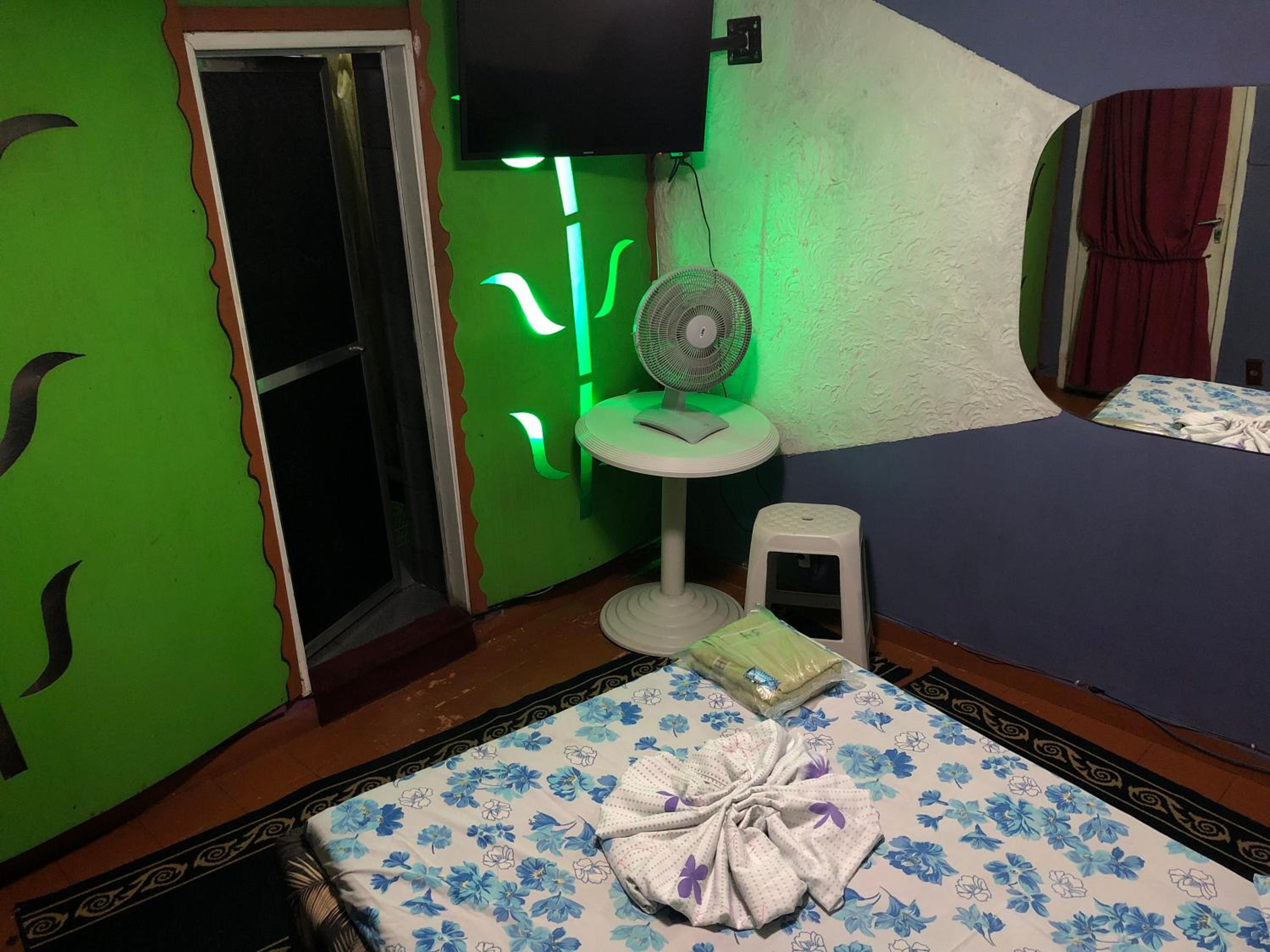 Standard Suite - Photo 9