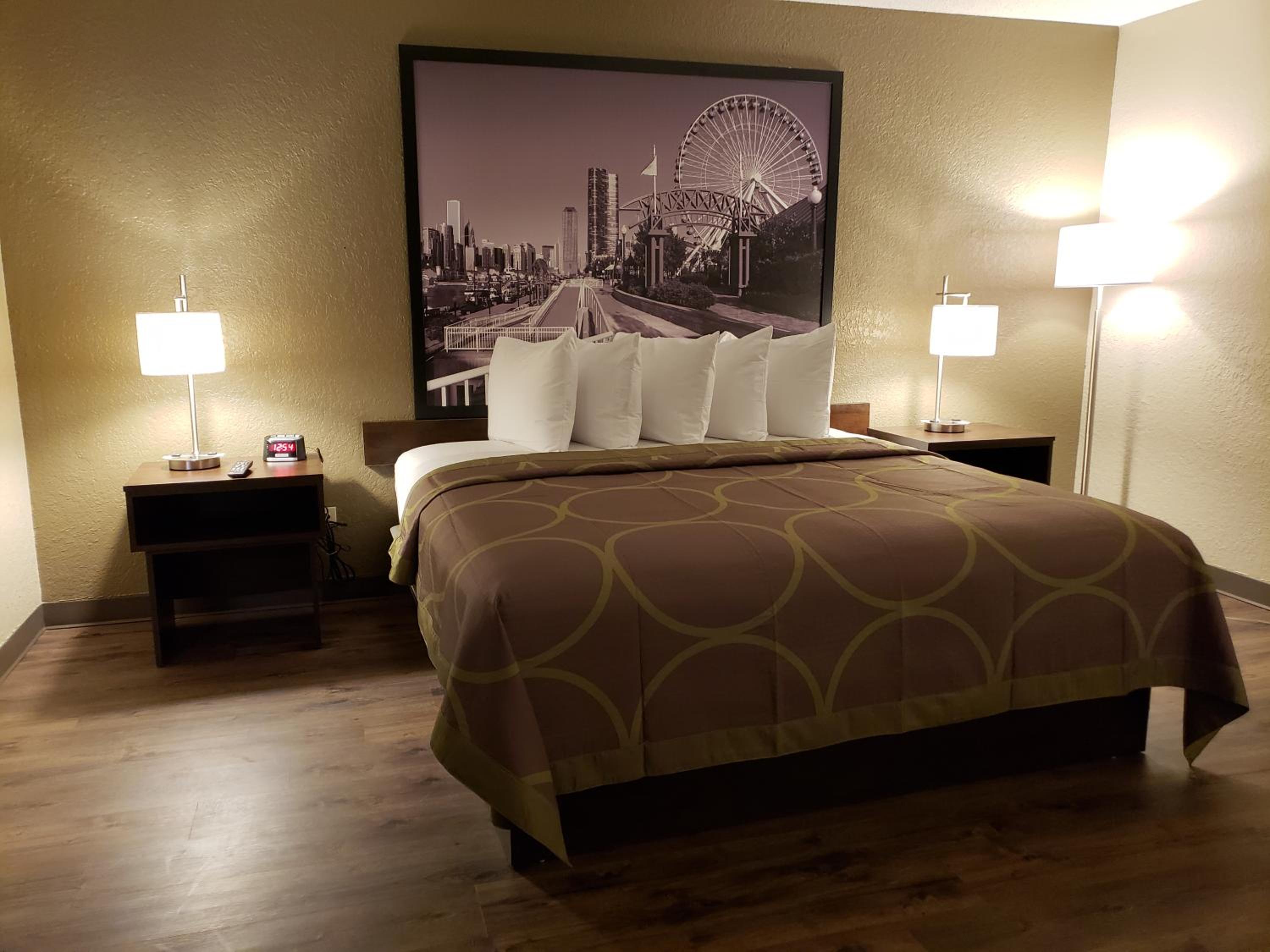 King Room - Mobility Access/Non-Smoking - Photo 1