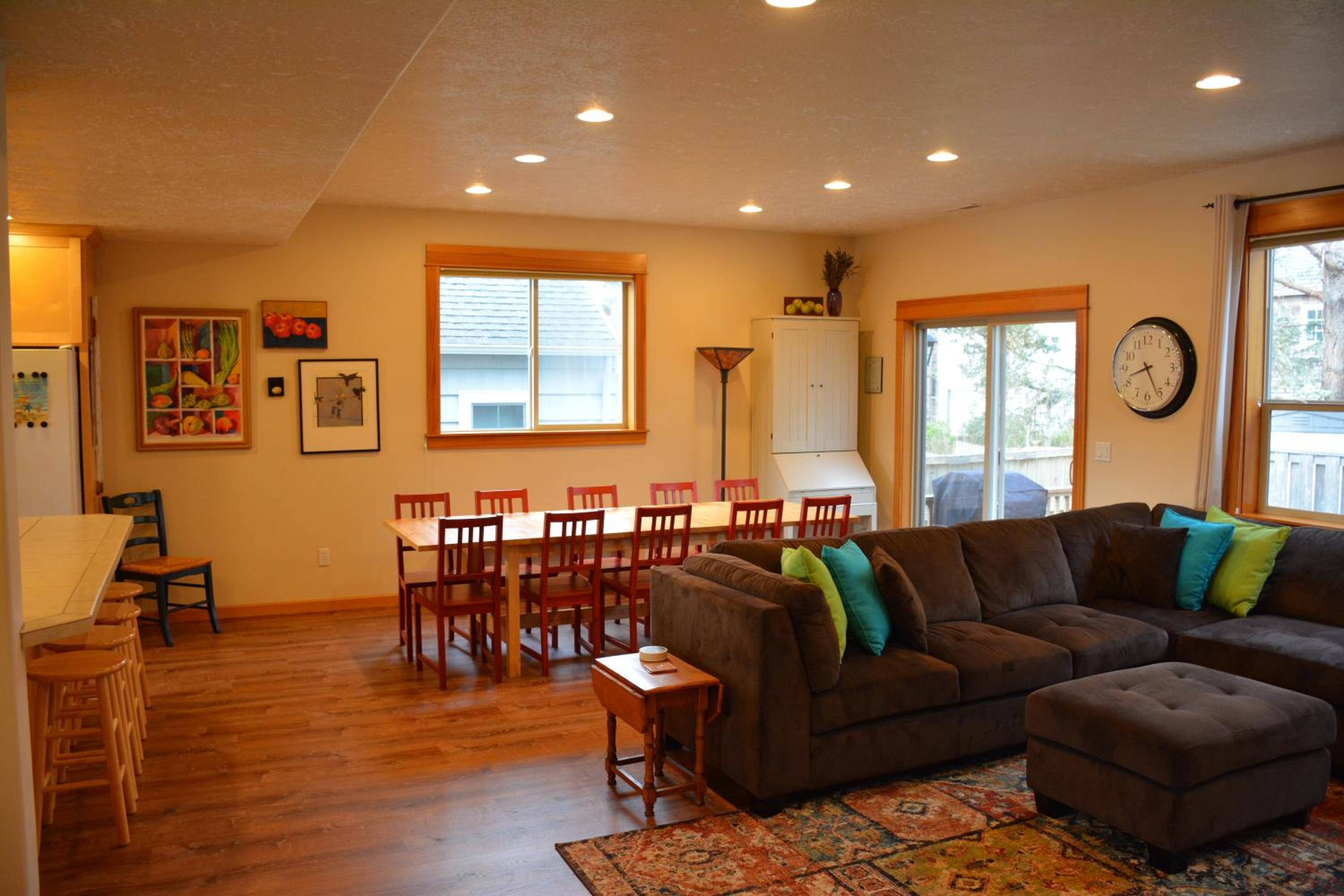 Whispering Dunes Five-Bedroom House photo 2