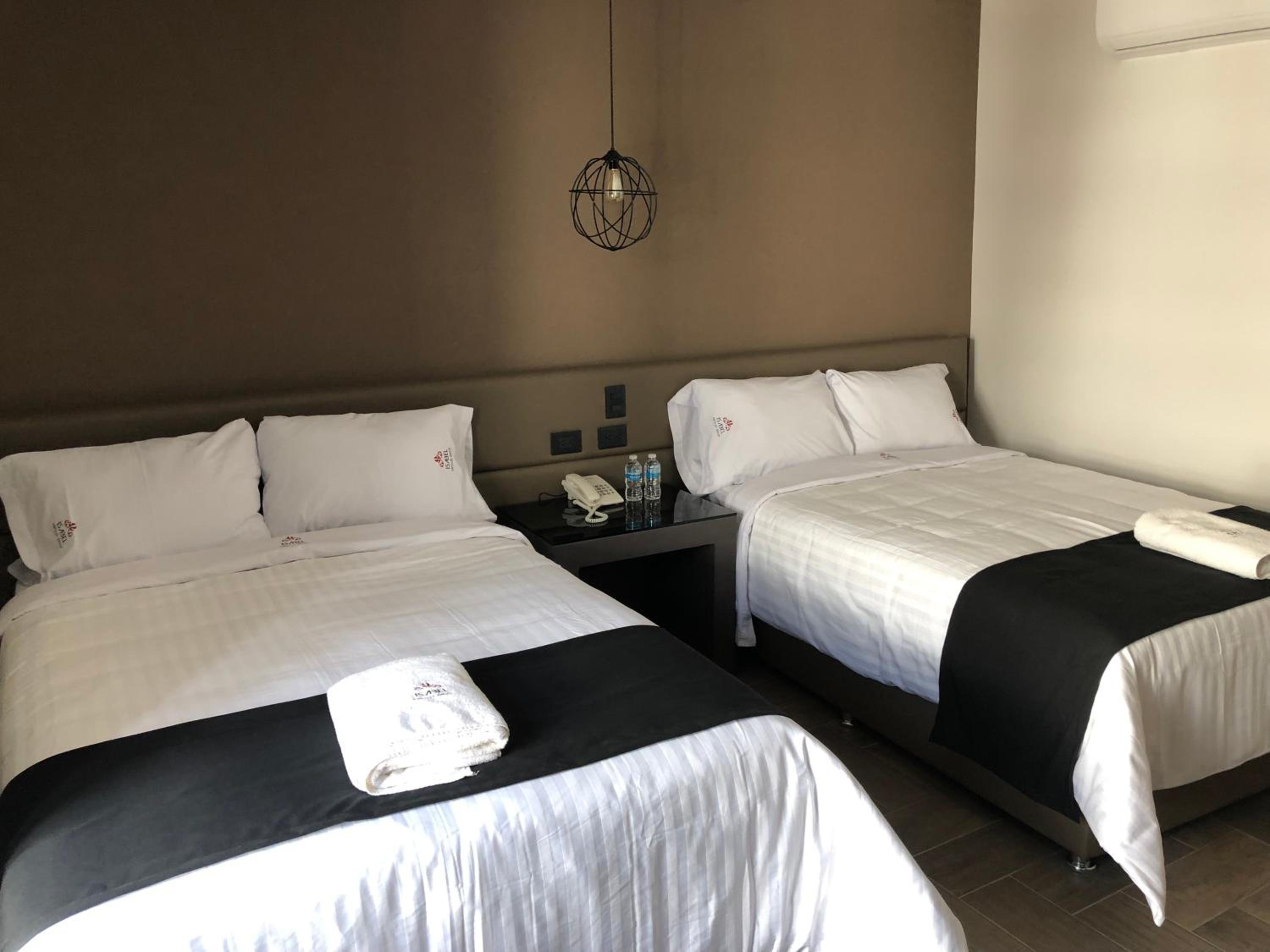 Twin Room - Photo 1