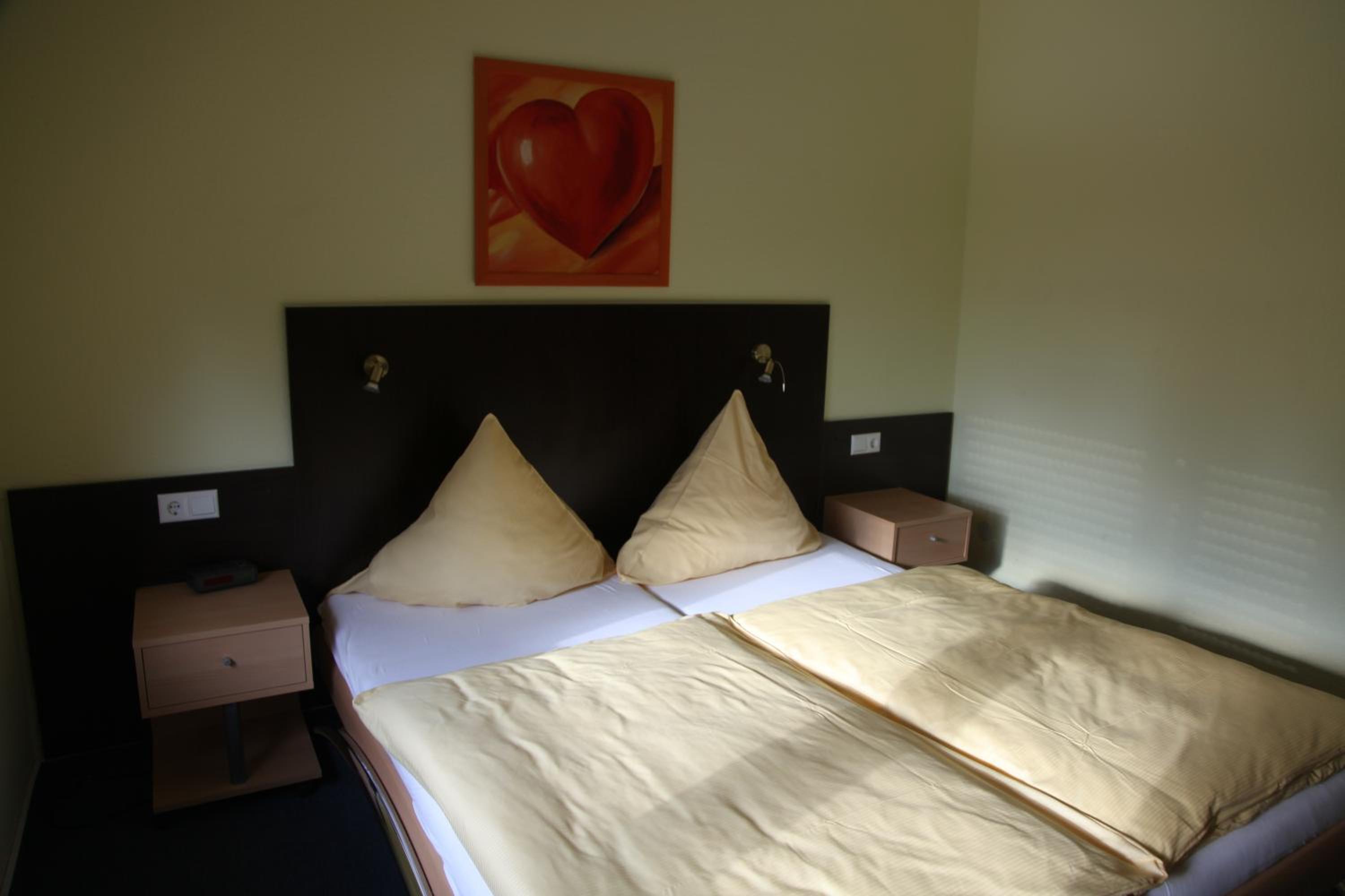 Classic Double Room - Photo 6
