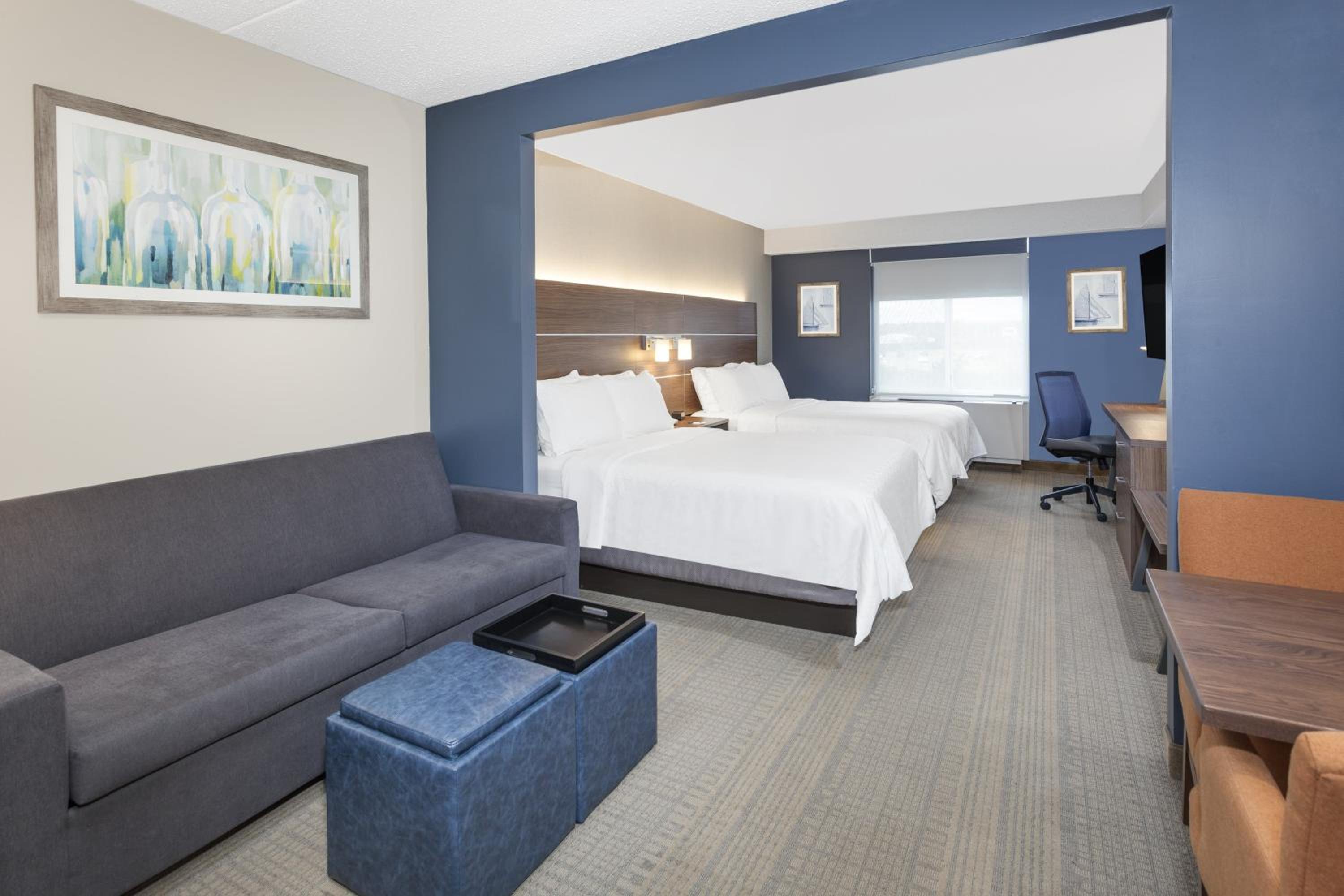 Suite with Two Queen Beds