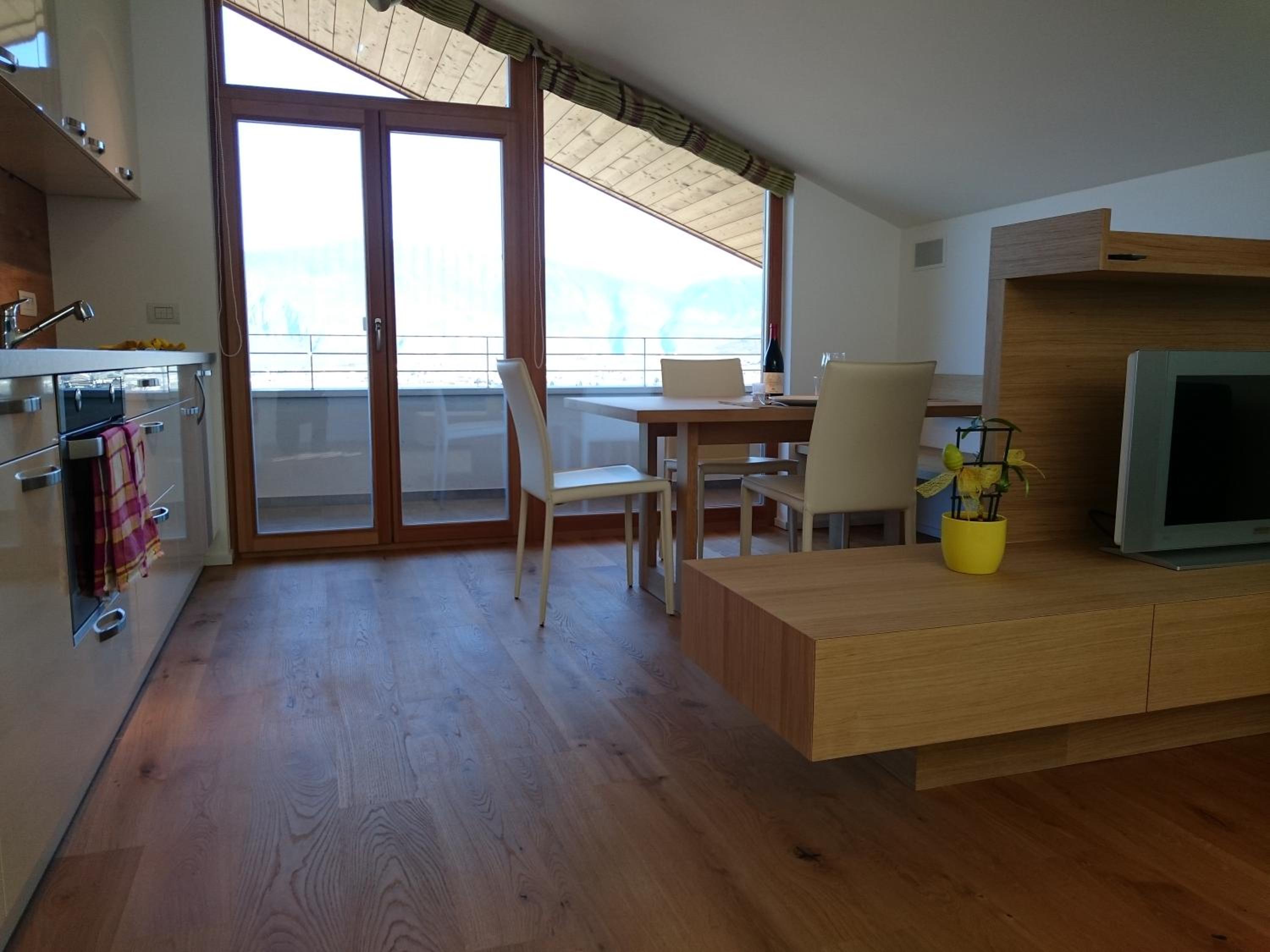 Apartment with Balcony