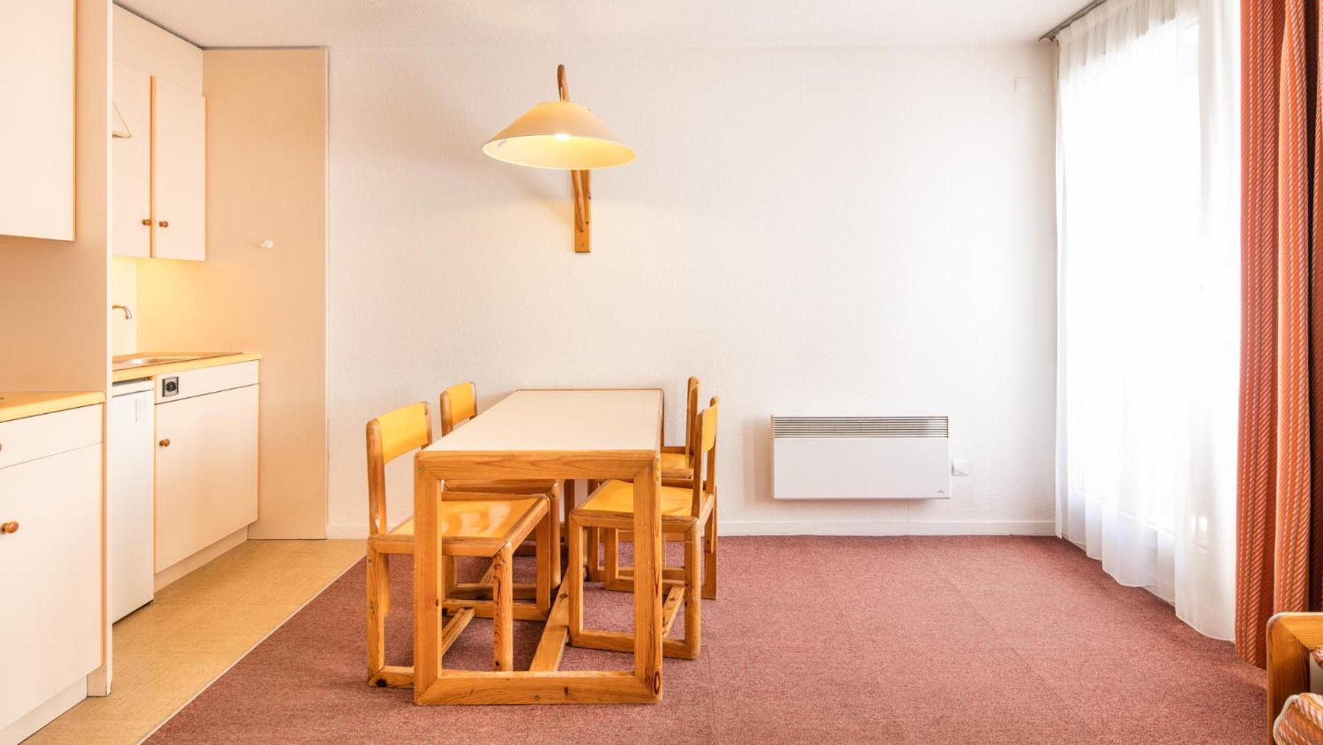 Studio (4 Adults) - Photo 13