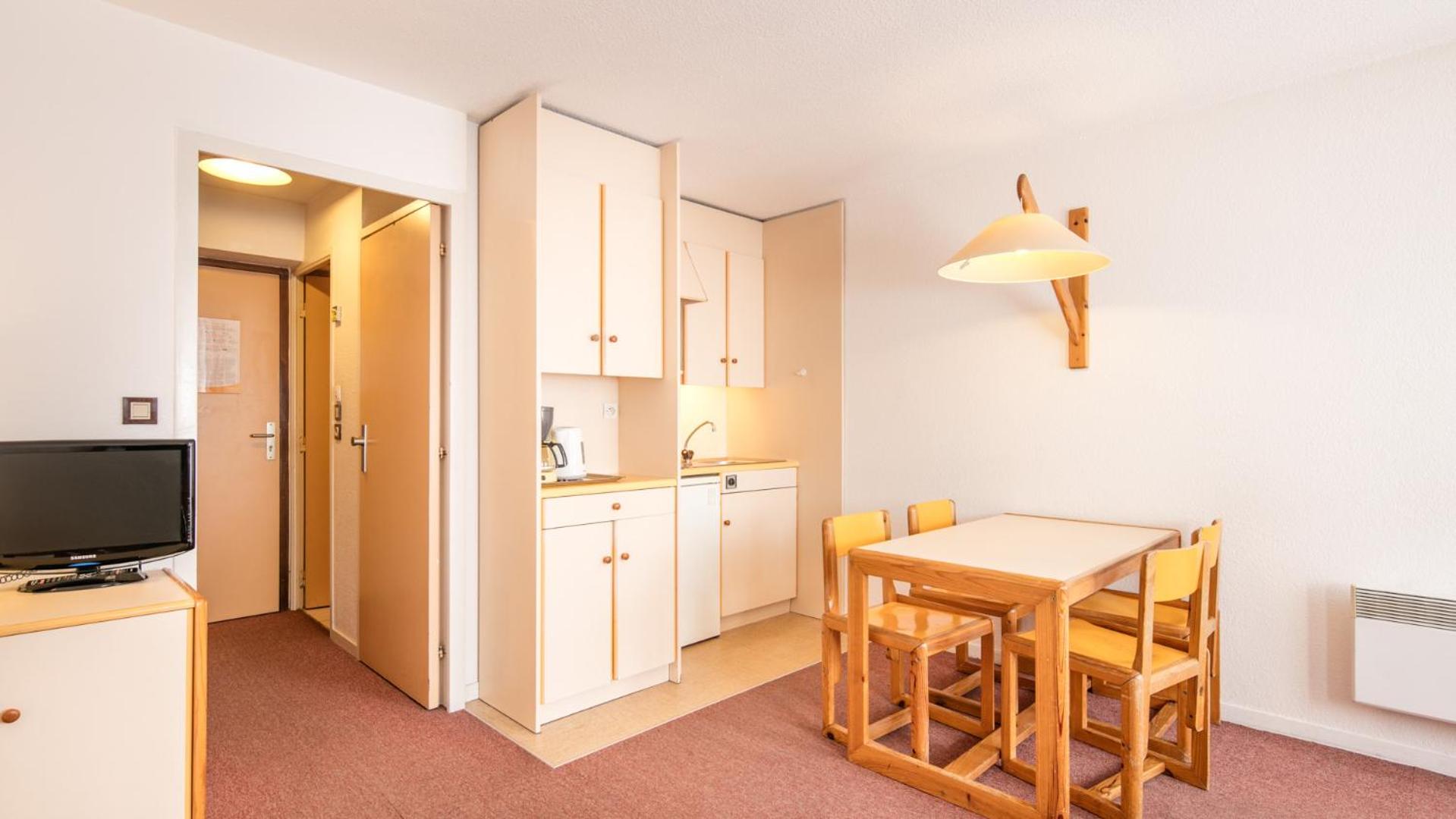 Studio (4 Adults) - Photo 12