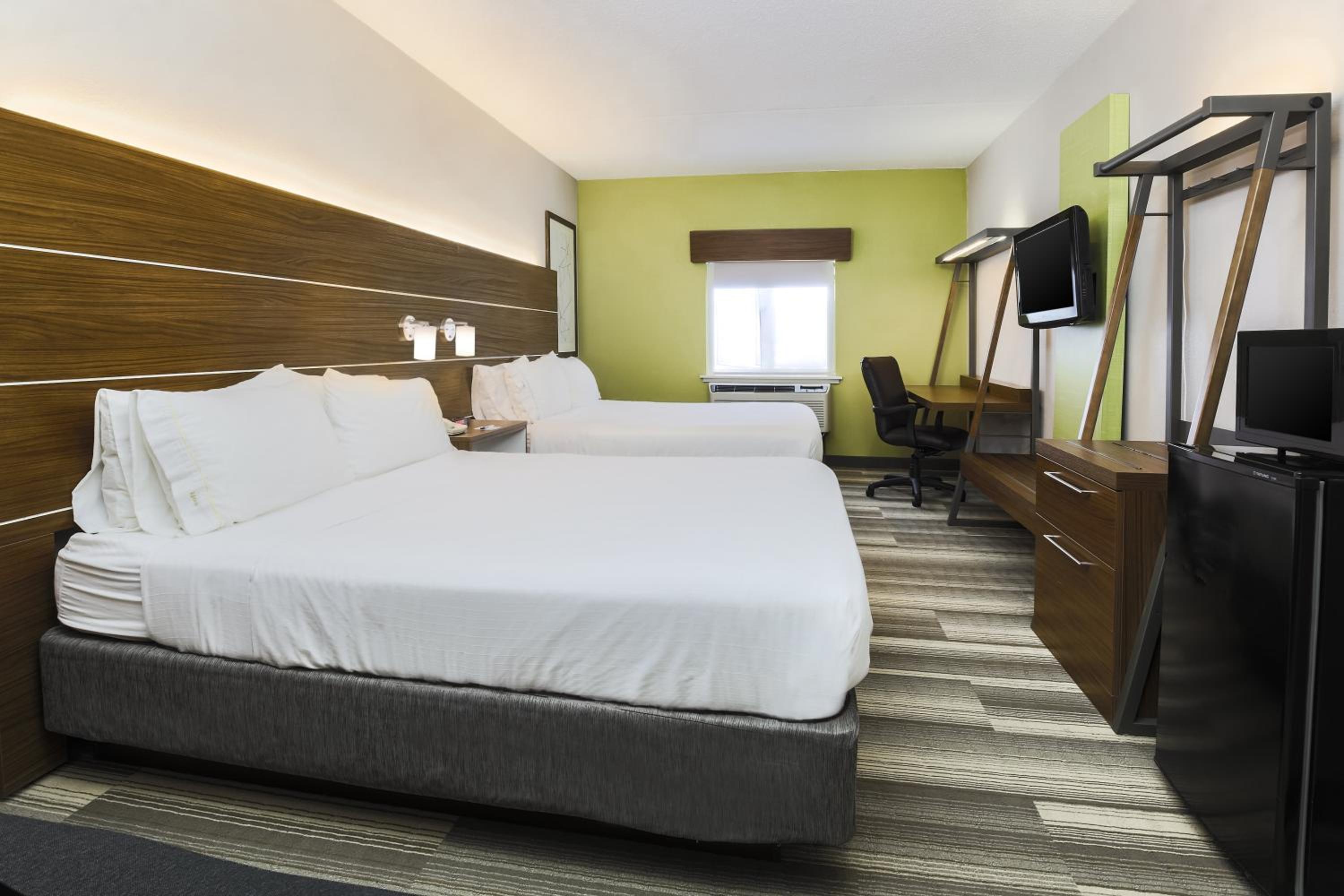 Standard Double Room with Two Double Beds