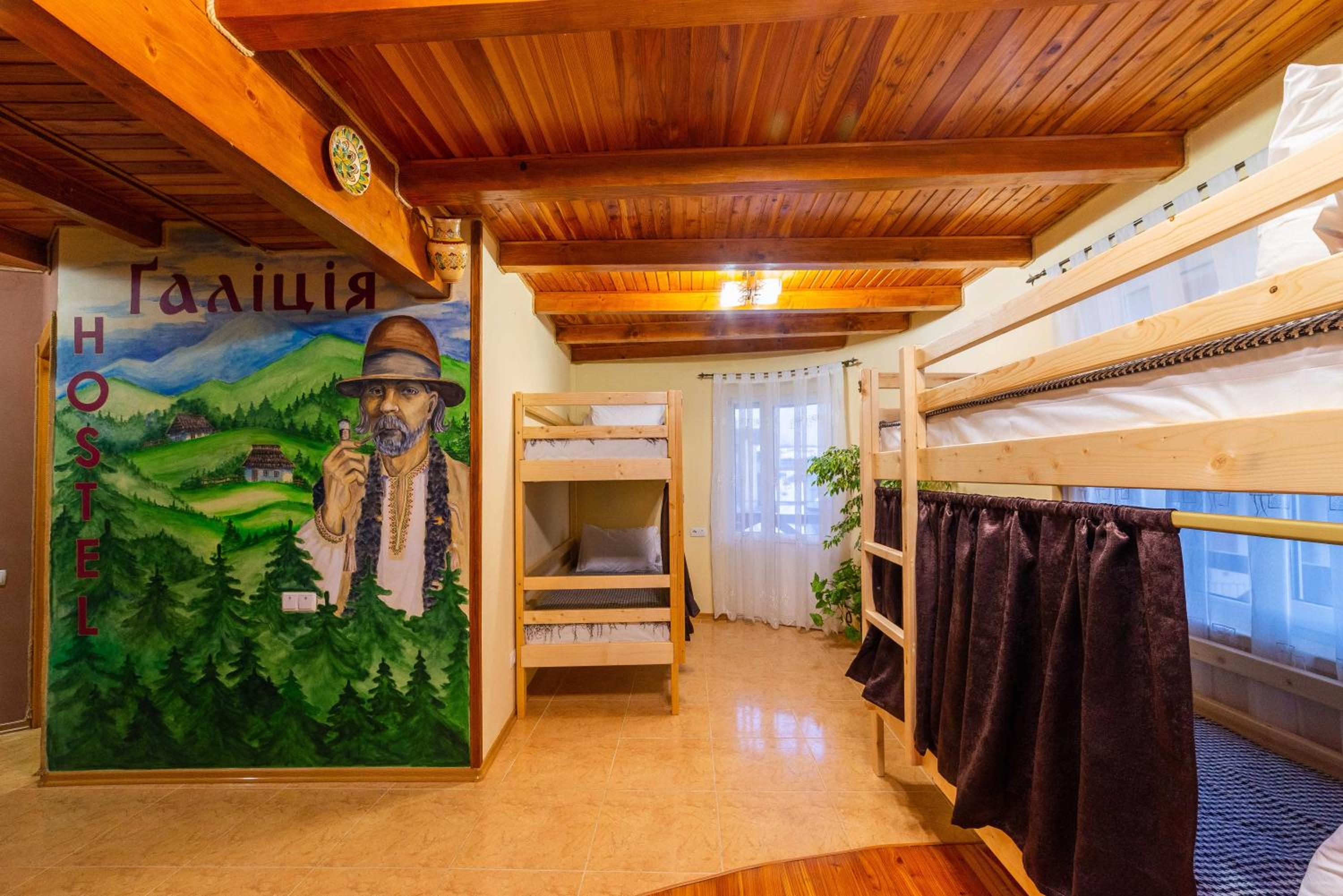 Bunk Bed in Mixed Dormitory Room photo 1