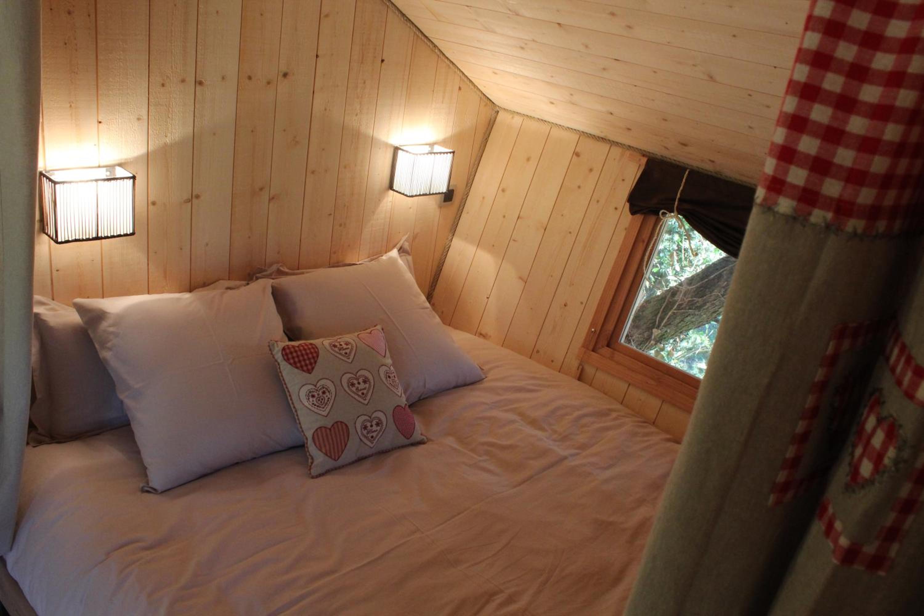 Tree House - River View - Photo 2