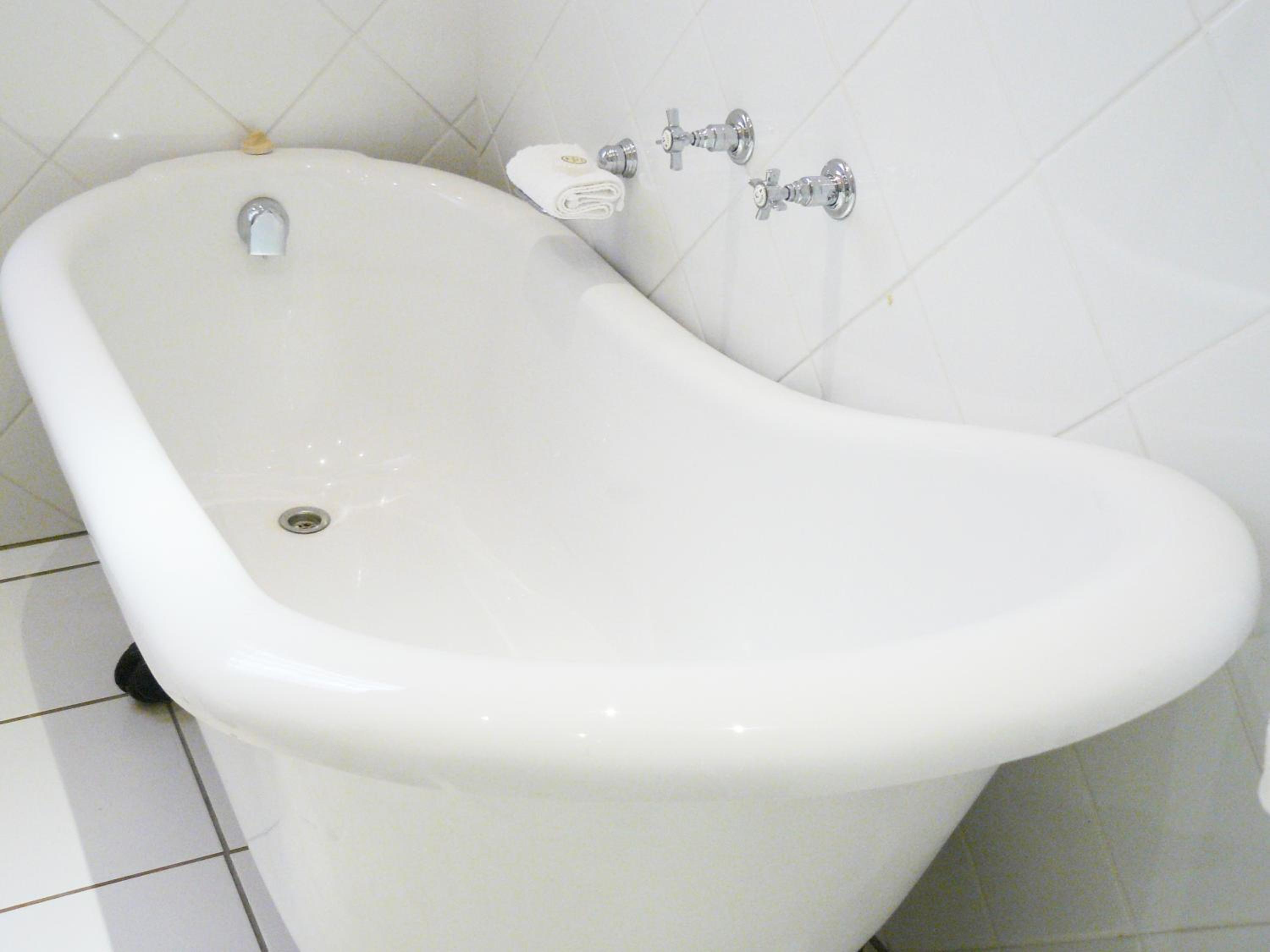 Double or Twin Room with Bathroom photo 3