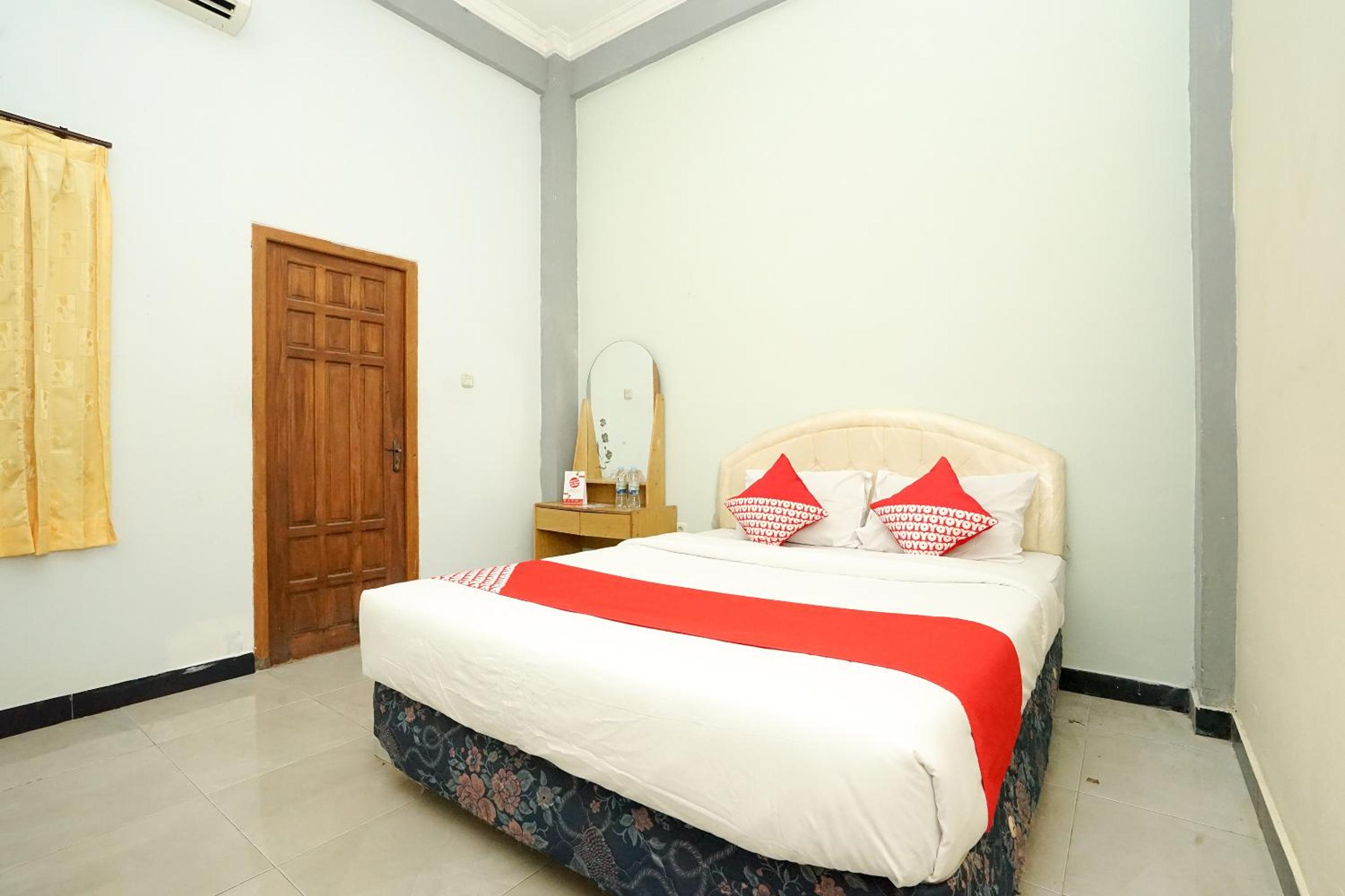 Standard Double Room - Photo 7