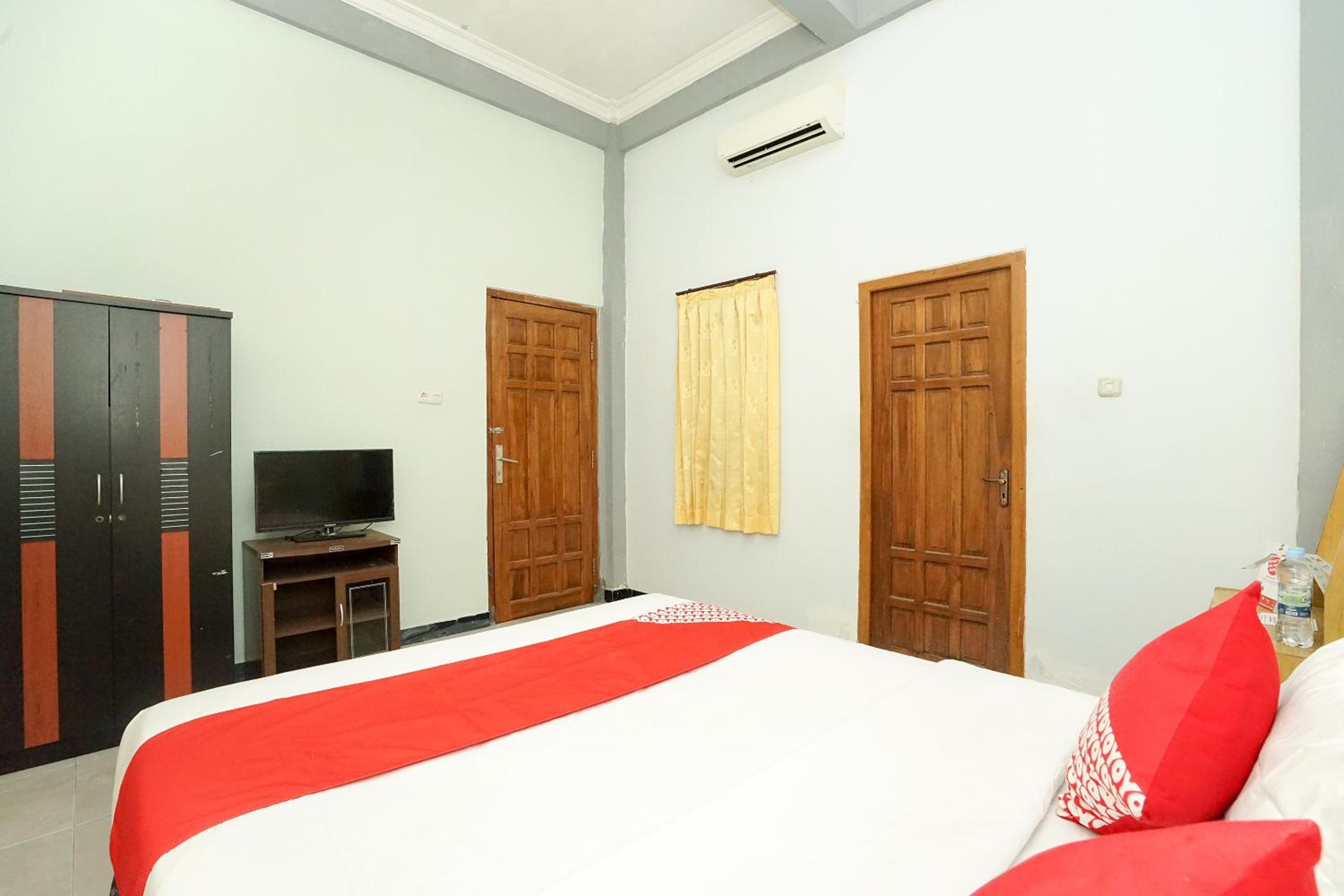 Standard Double Room - Photo 2