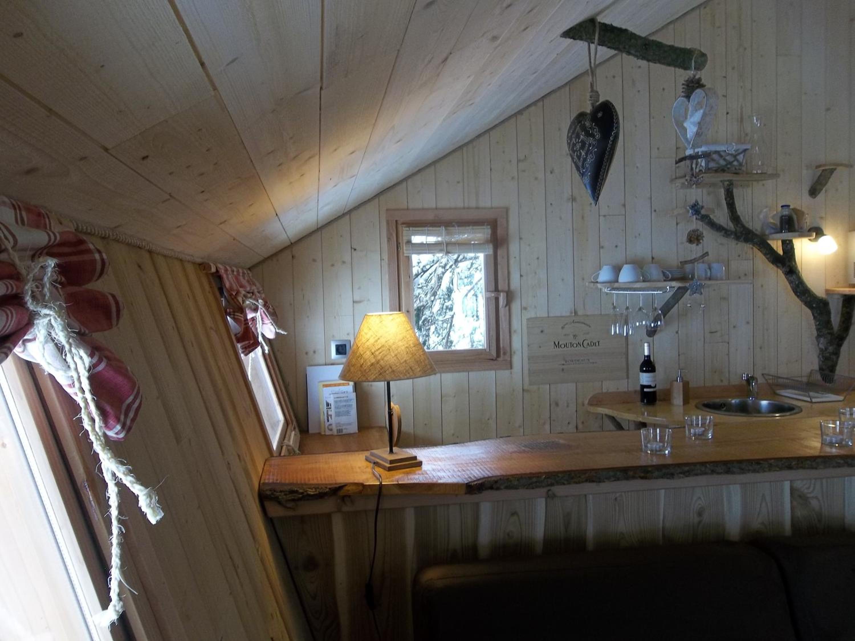Tree House - Chateau View with Spa photo 3
